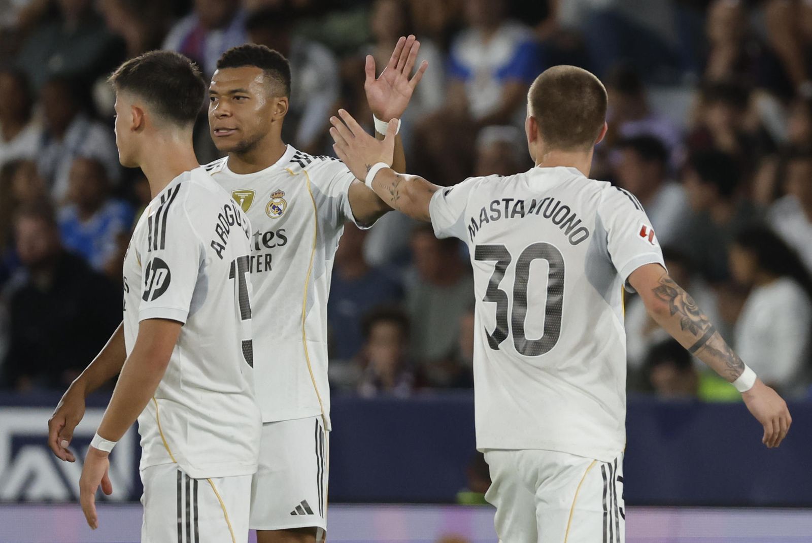 Mbappé y Mastantuono