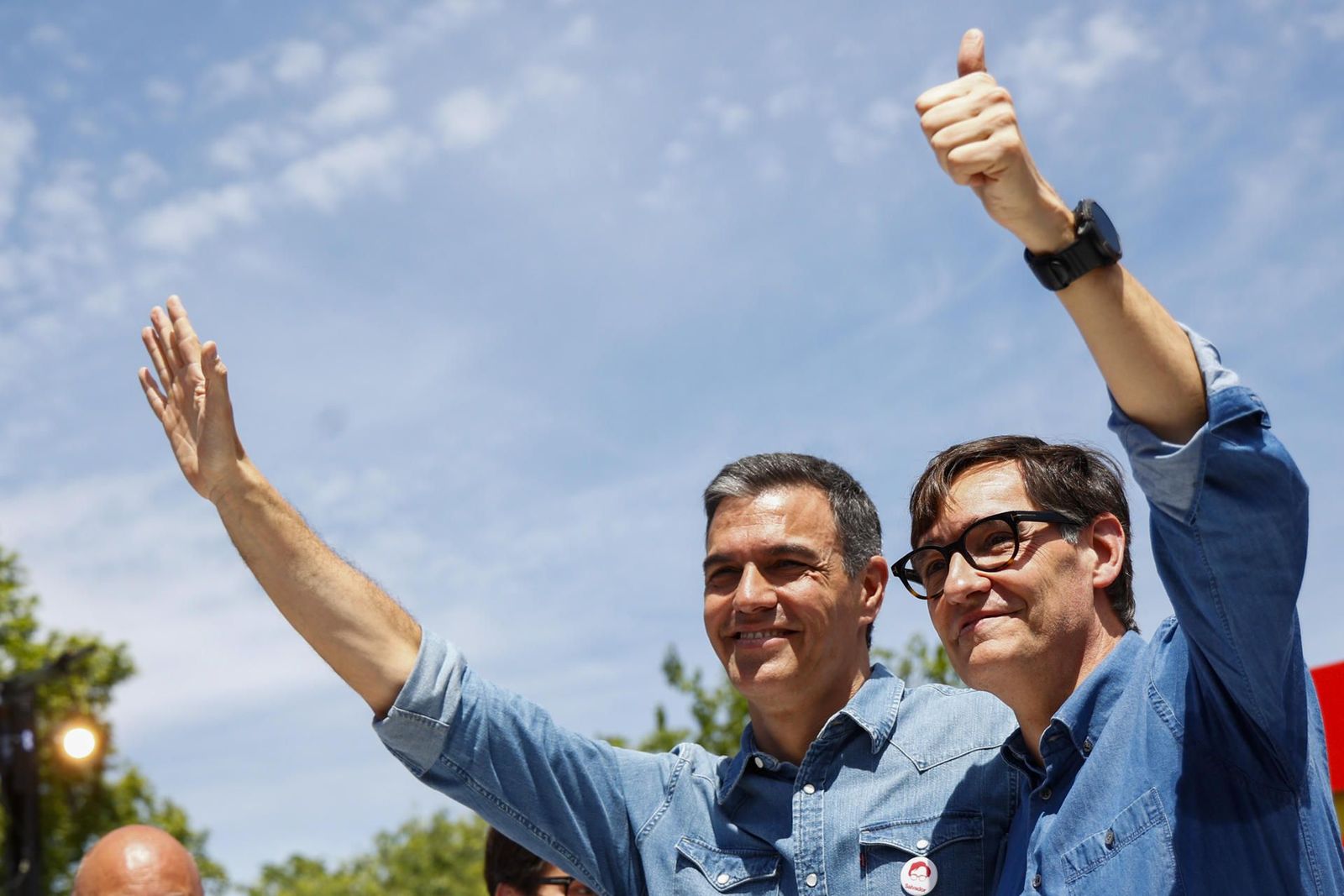 Sánchez vuelve a cargar contra el PP acusándoles de pone en marcha "la maquinas del fango"·