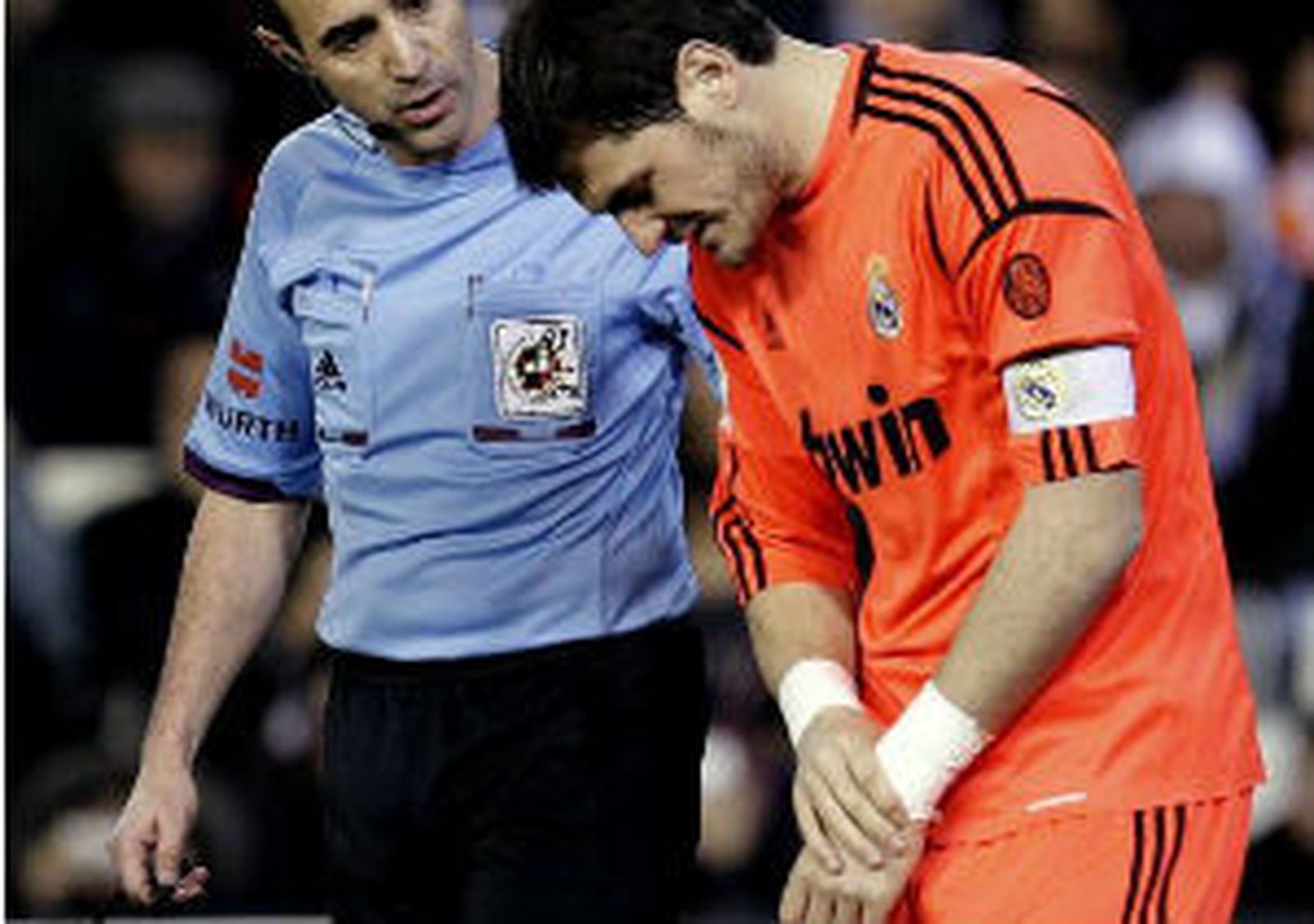 Casillas, lesionado
