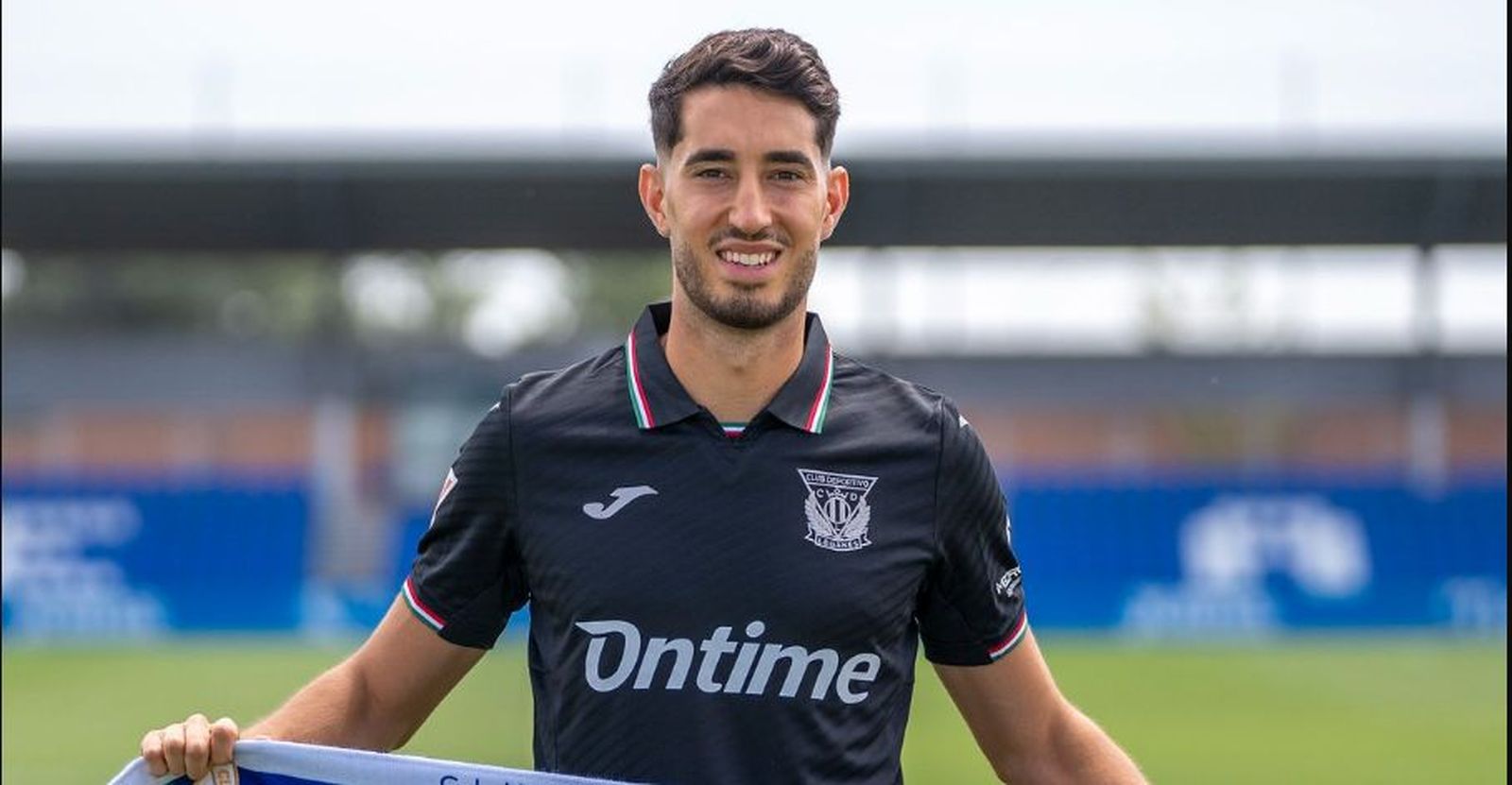 Roberto López, presentado en el Leganés: "Todo lo que me han hablado ha sido positivo"