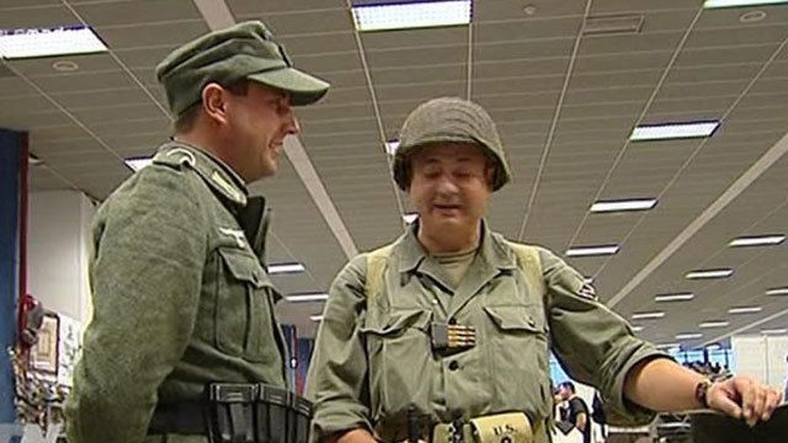 La feria No Solo Militaria lleva las  antigüedades militares a la Casa de Campo