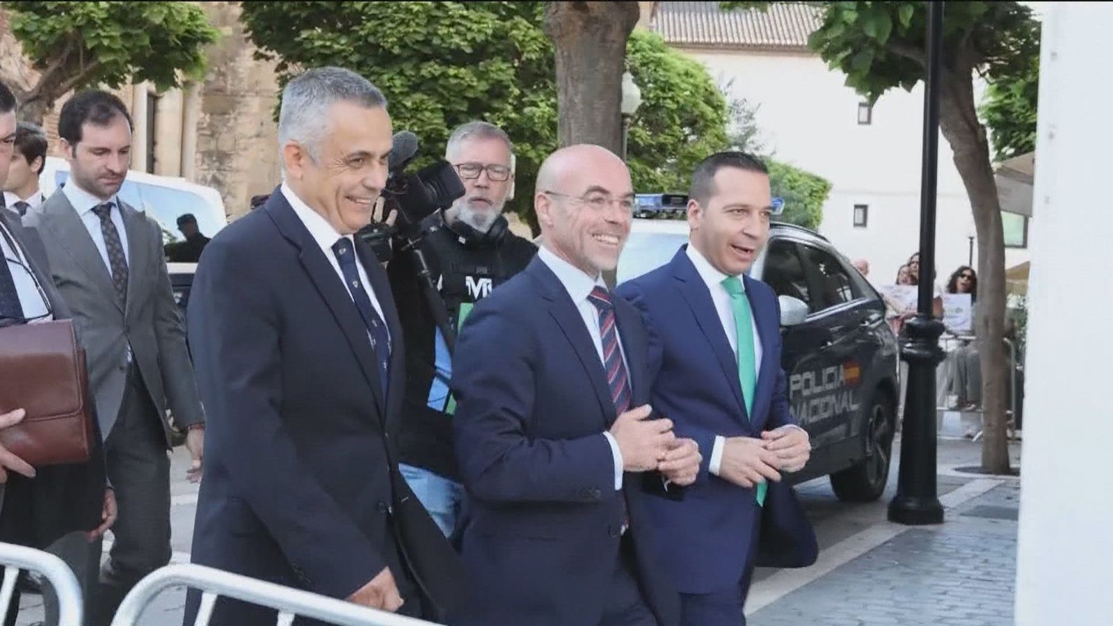 La situación entre PP y Vox en Extremadura, en punto muerto
