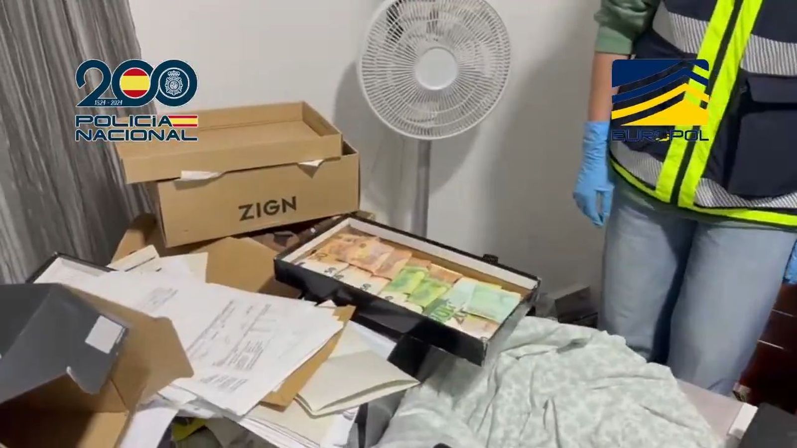 Golpe policial a la red nigeriana de ciberfraude Black Axe: 34 detenidos en España