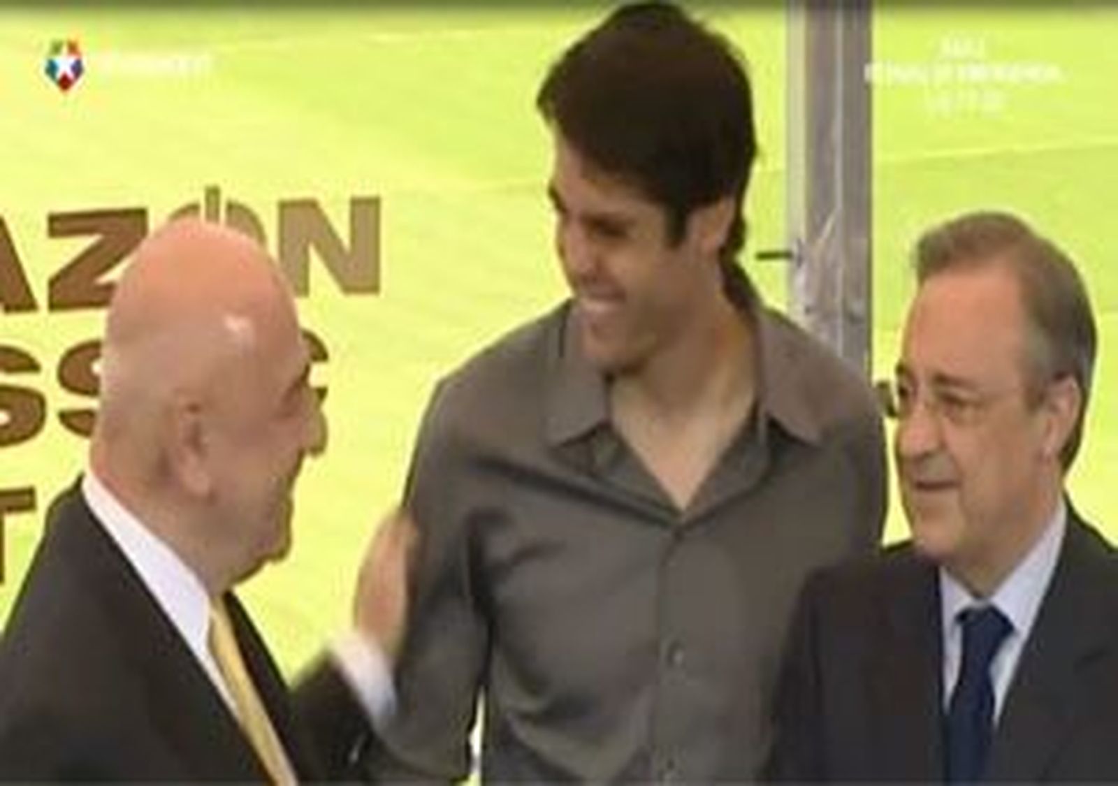 Kaká deberá sacrificar sueldo para volver a su querido Milan