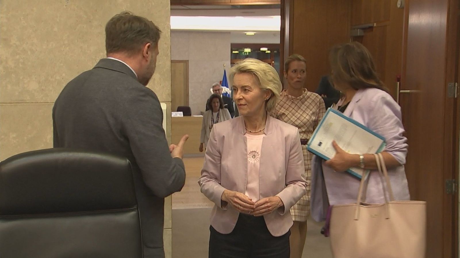 La UE avisa al Gobierno español por el "elevado riesgo" de financiación ilegal de los partidos