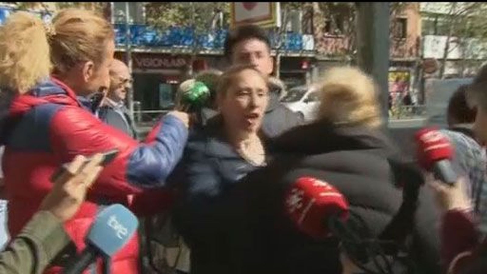 ‘El chule’ ingresa en prisión, mientras que en el ‘El Pozo’ quieren que se vayan todos los ‘Visita’