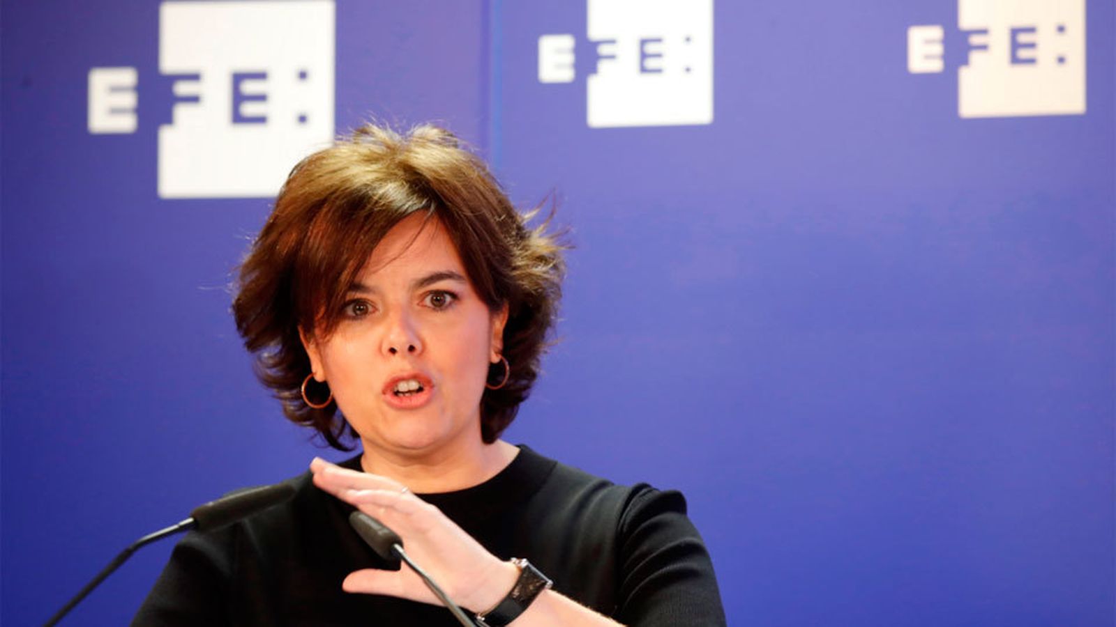 Sáenz de Santamaría advierte contra la fuerza desintegradora del nacionalismo