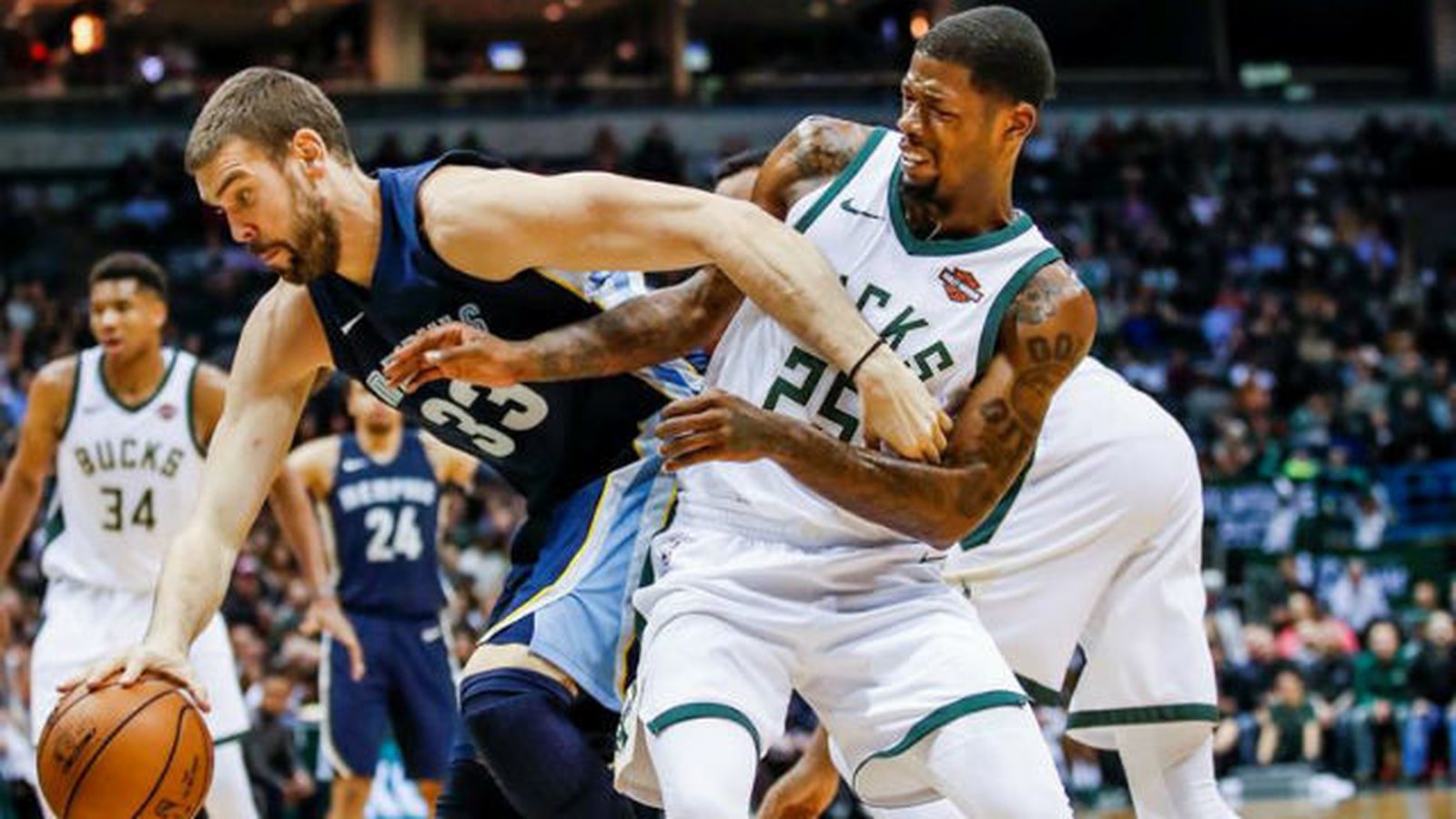Marc Gasol ante los Bucks
