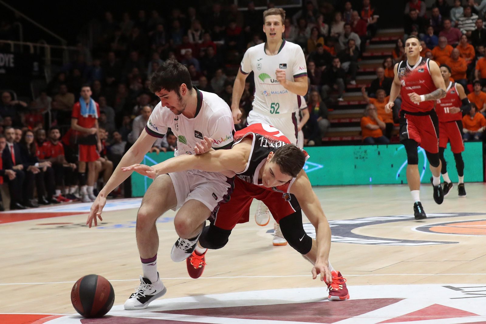 81-82 Inmerecida derrota del Fuenlabrada en los últimos segundos