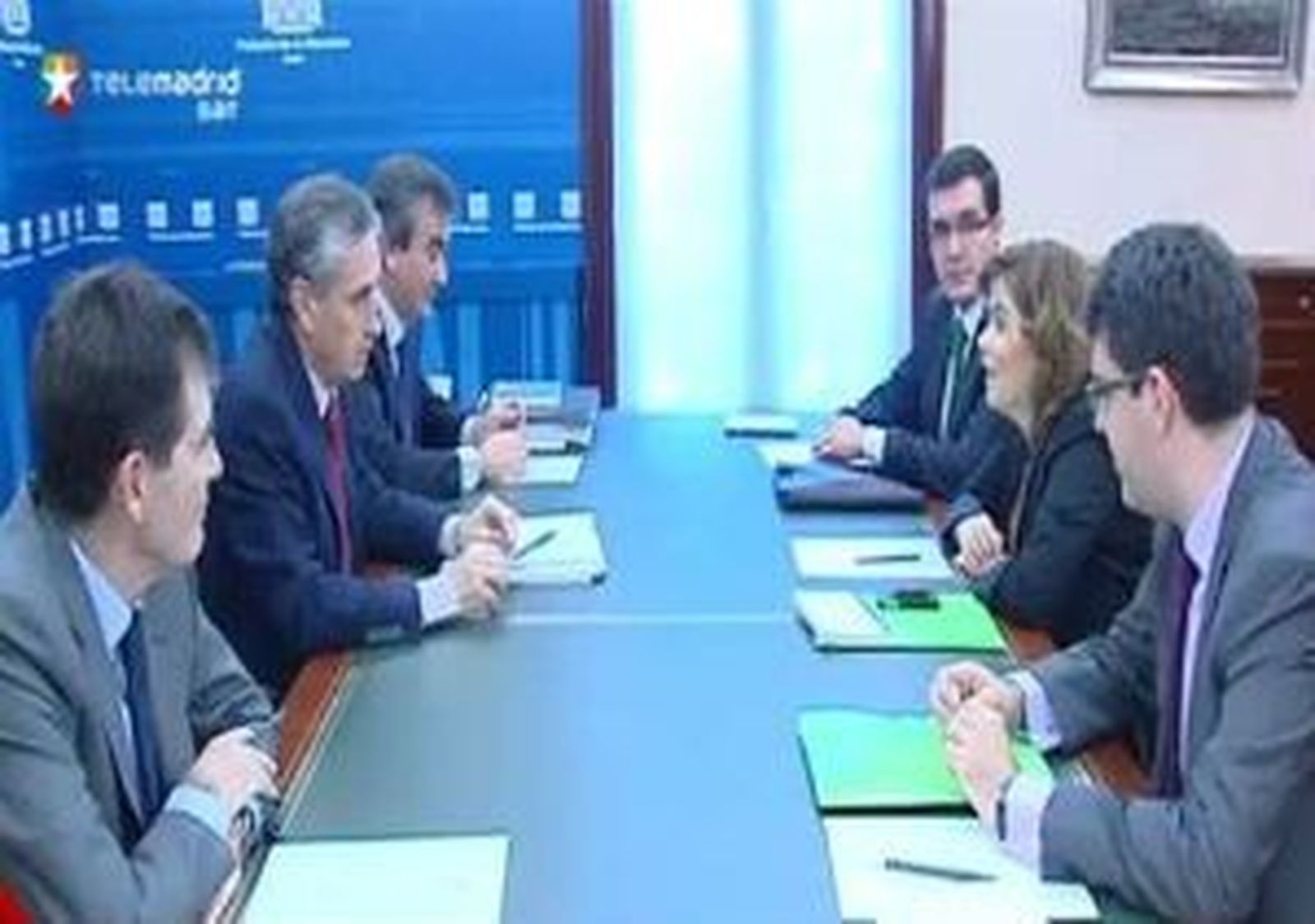 El Gobierno promete mantener informado al PP y acordar la posición en las cumbres