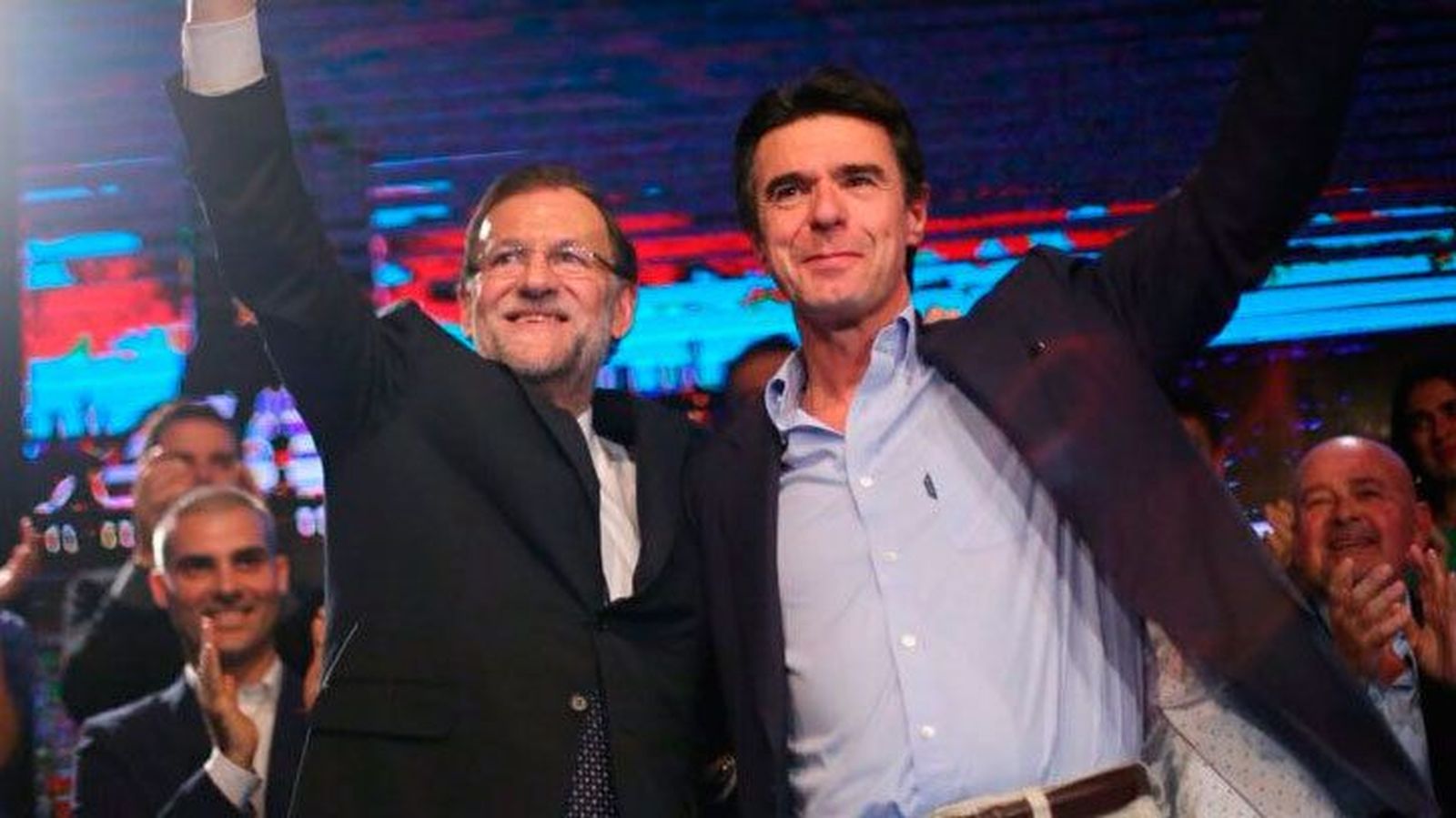 Rajoy critica las aspitaciones de Rivera e Iglesias