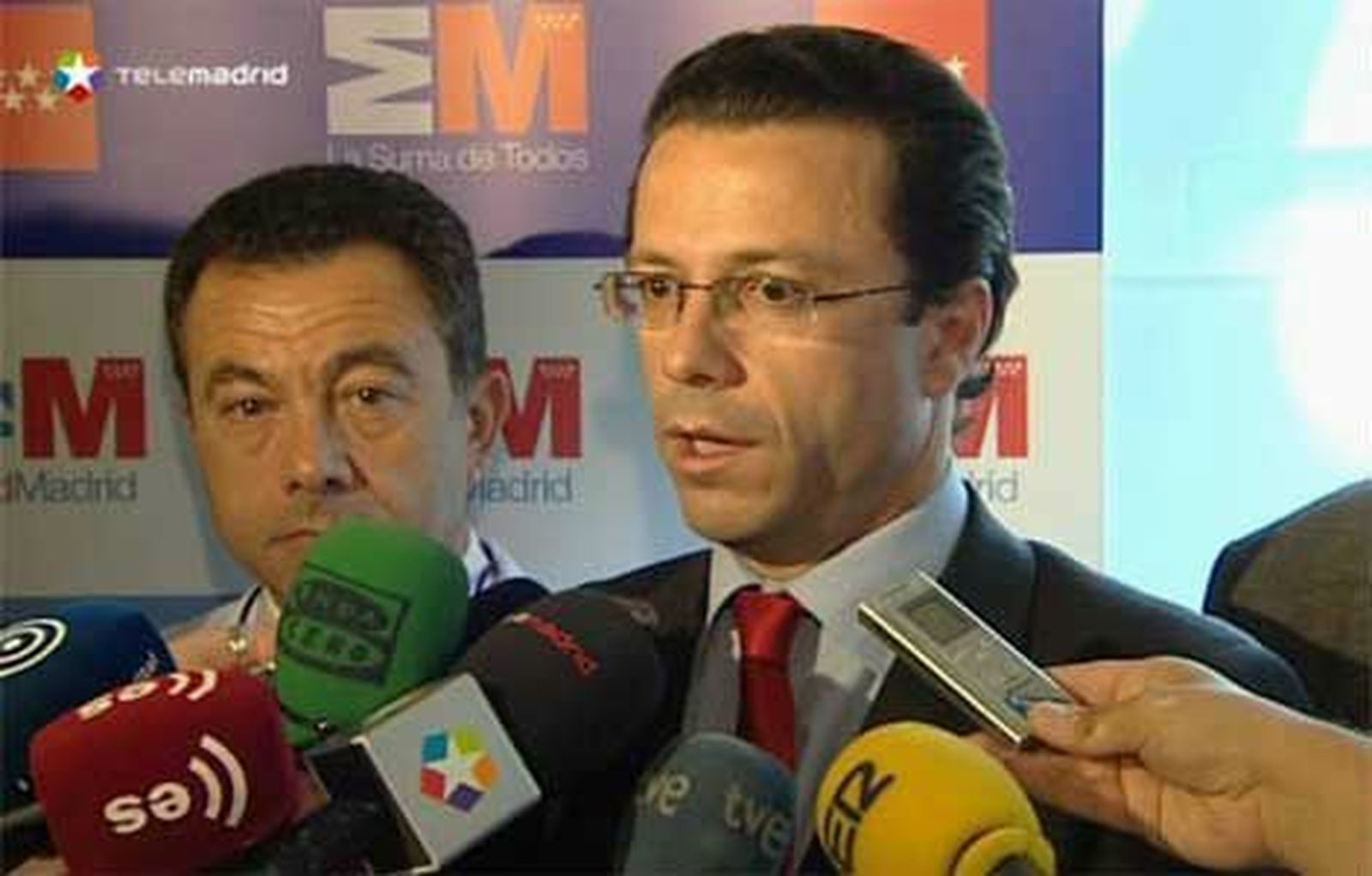 Lasquetty comparecerá el viernes en la Asamblea para explicar la externalización