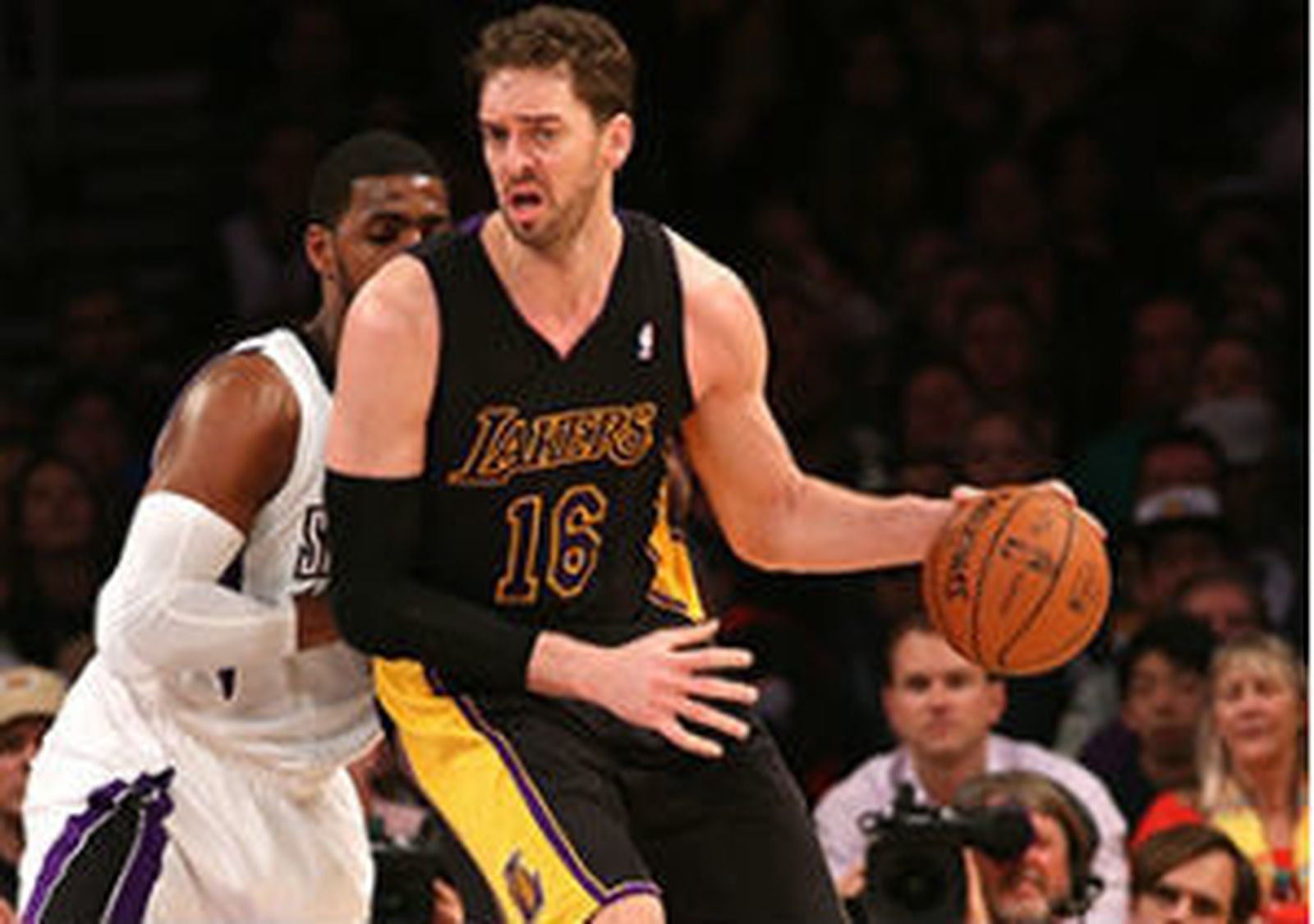 Pau Gasol, ante los Kings