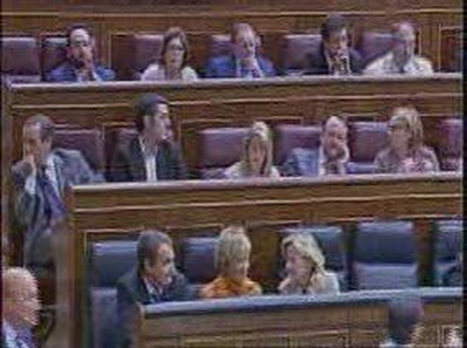 Salgado dice que hasta final de año no se sabrá que ayuntamientos pueden endeudarse