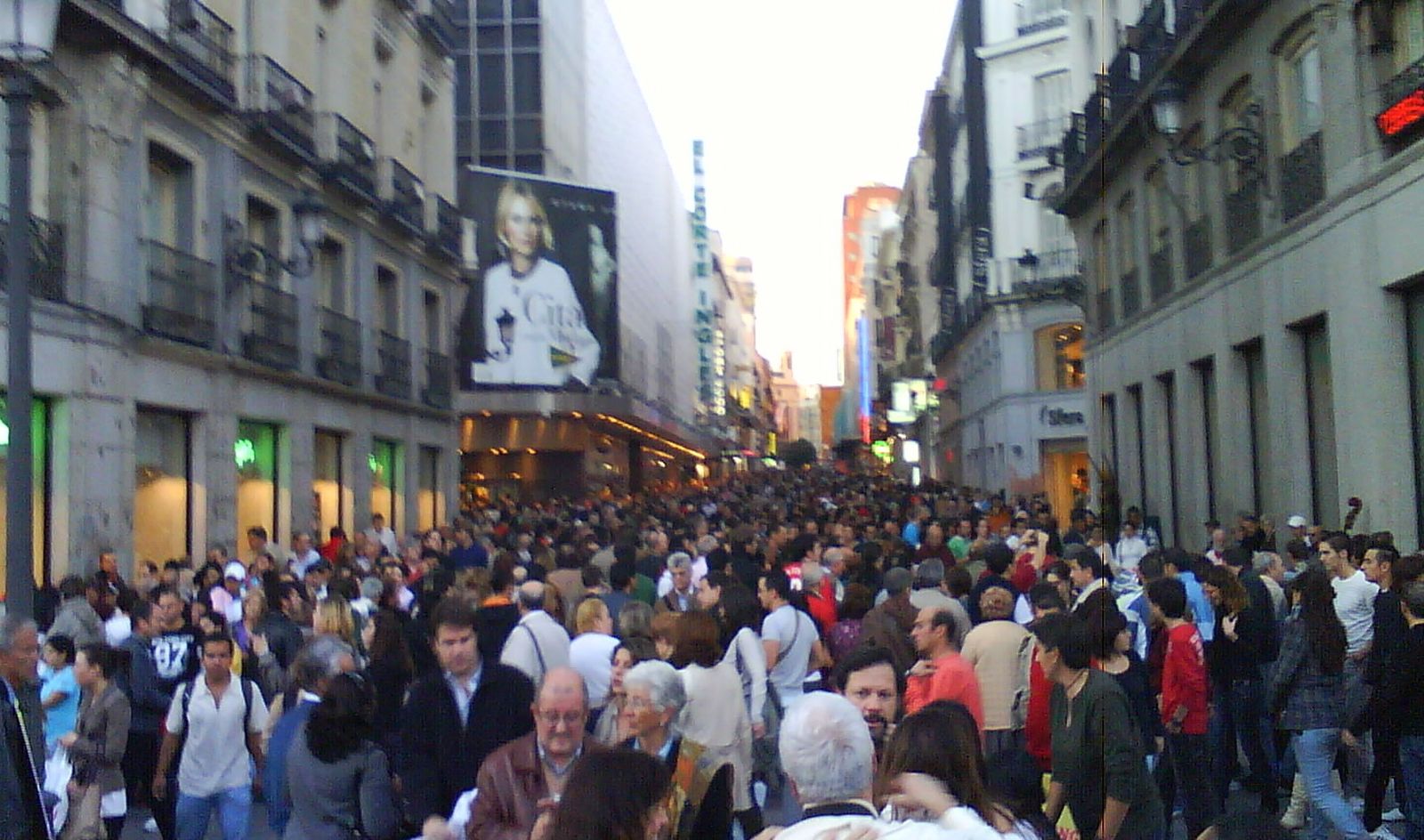 Antonio y María del Carmen, los nombres más frecuentes entre los madrileños