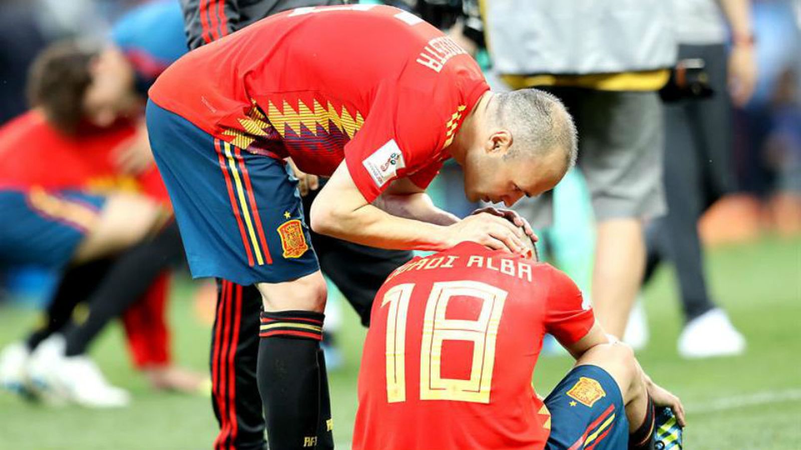 Iniesta y Jordi Alba