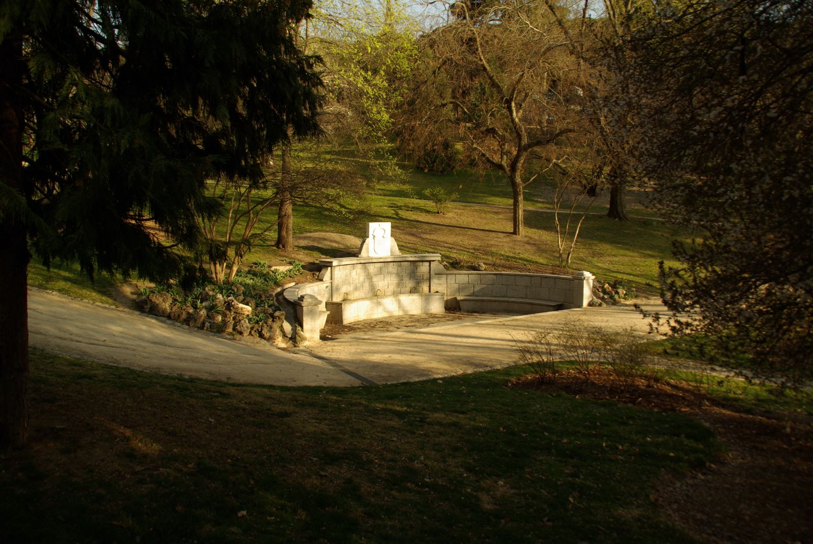 Fuente de la Salud del Parque del Oeste