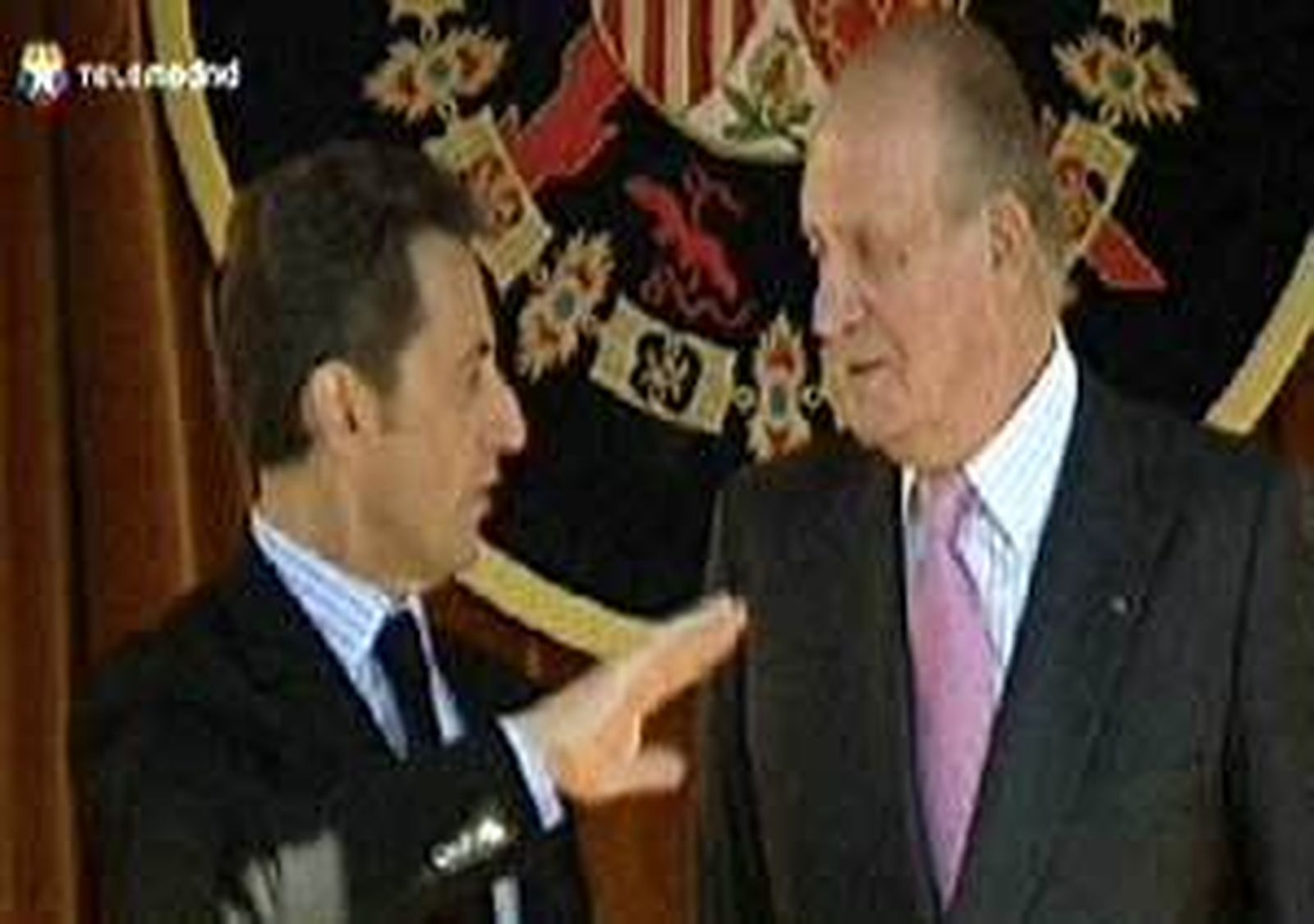 El Rey concede el Toisón de Oro a Sarkozy por su "cooperación" en la lucha contra ETA