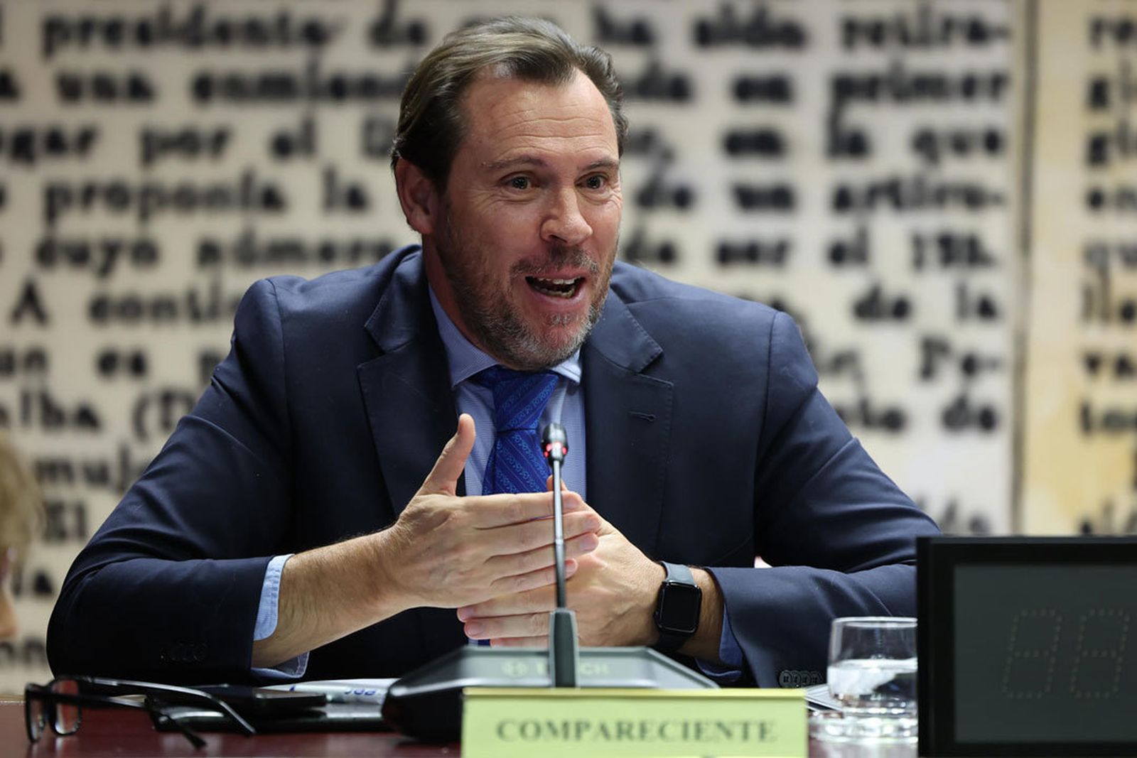 Oscar Puente ante la comisión de investigación del Senado