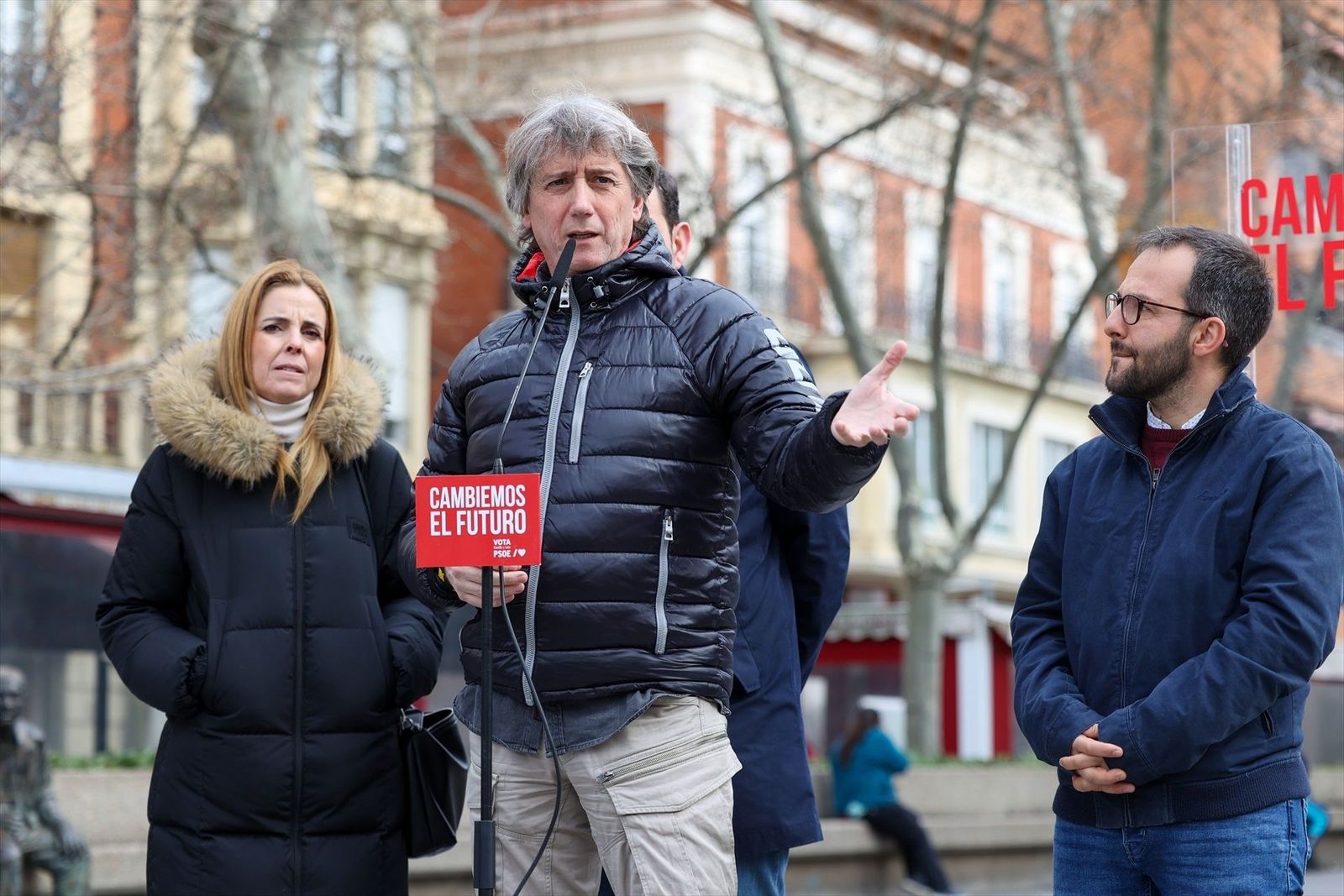 Revelan que el candidato del PSOE en Castilla y León contrató a su hermana en la alcaldía