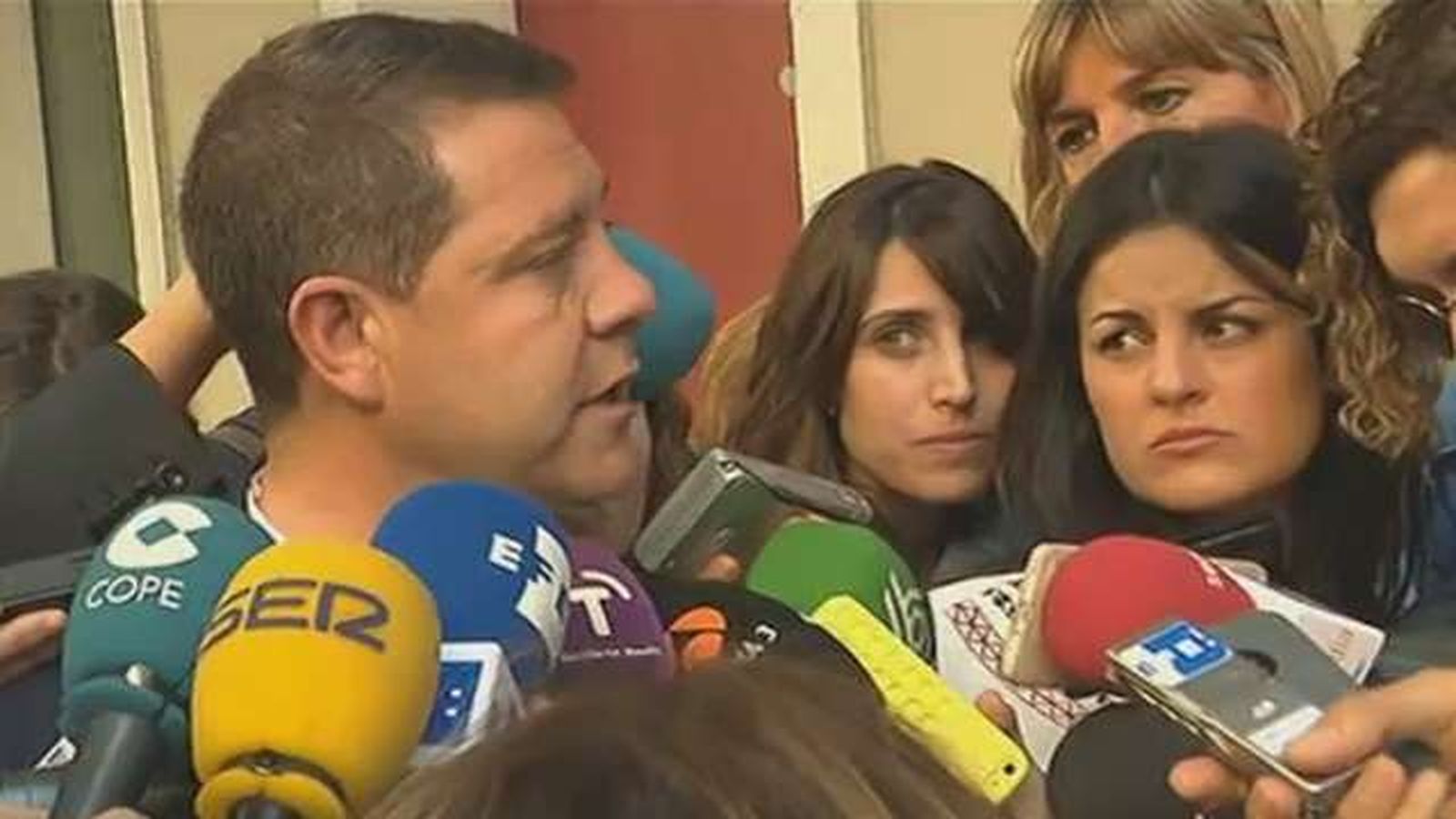 Barones del PSOE ppiden pactos de ida y vuelta