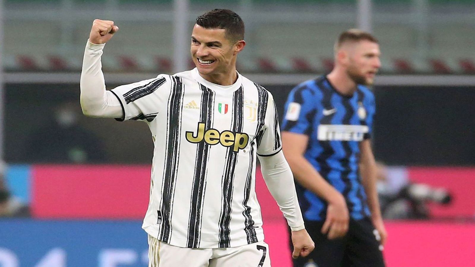 Cristiano Ronaldo alcanza su gol 763 y ya es el máximo goleador de la historia