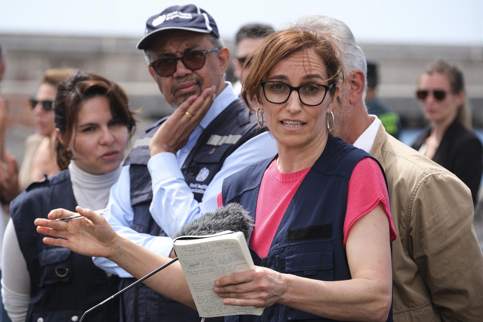 La ministra de Sanidad, Mónica García