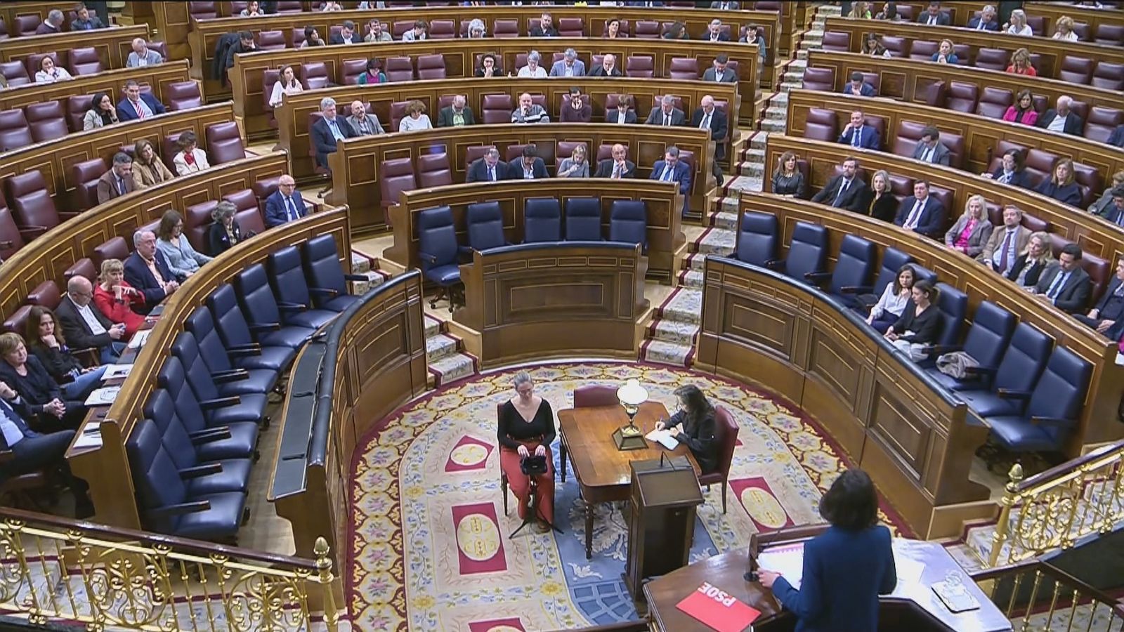 El Gobierno se fractura en el Congreso por la ley del 'solo sí es sí'