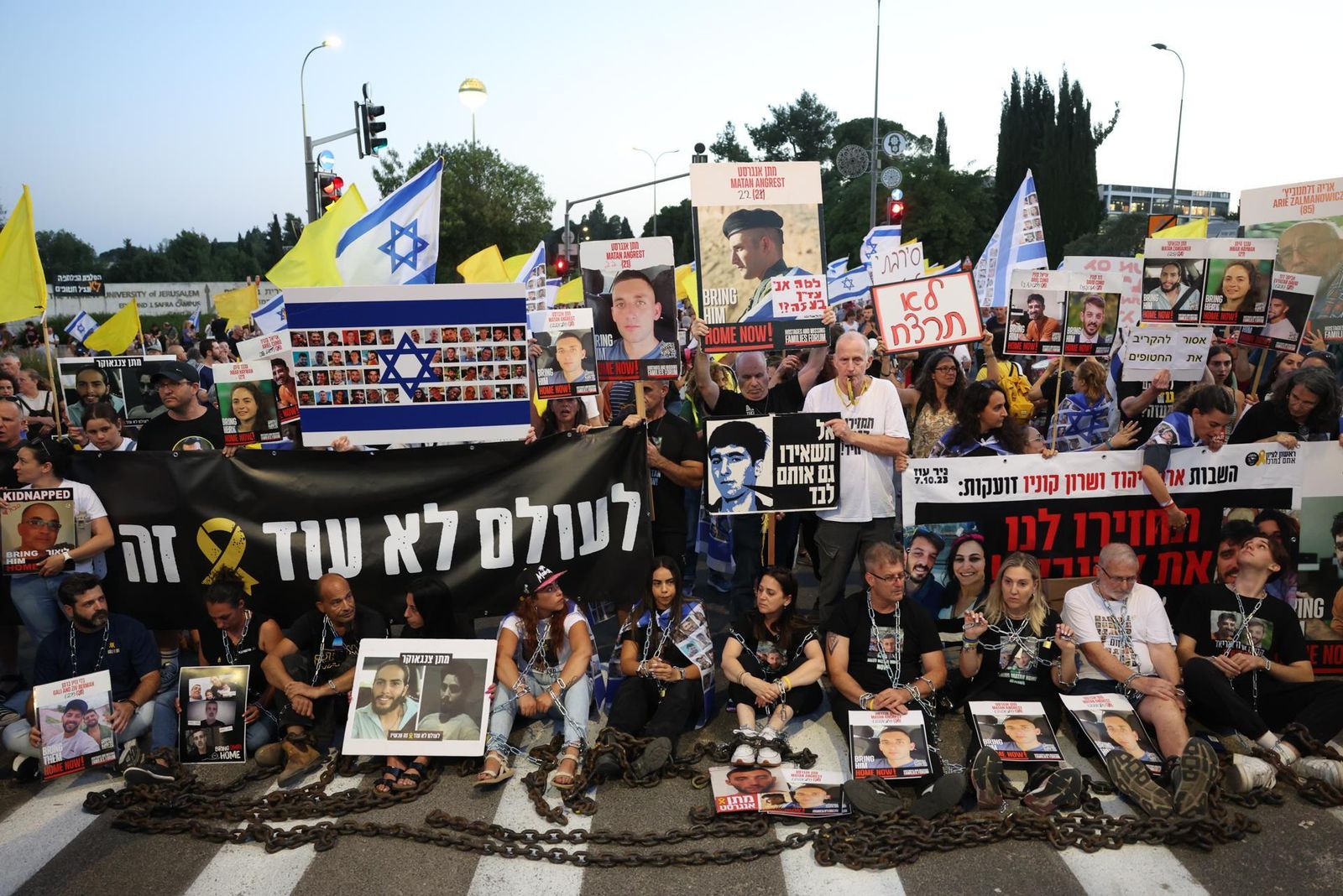 Protesta en Jerusalén exige liberación de rehenes israelíes retenidos en Gaza y fin de la guerra