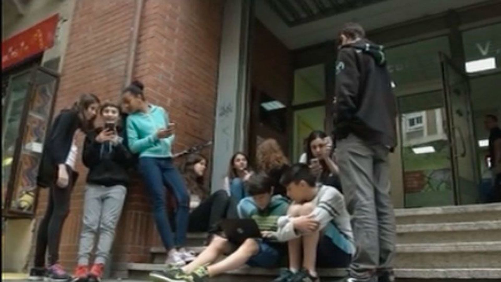 España es el país de la OCDE donde más se reduce el empleo juvenil