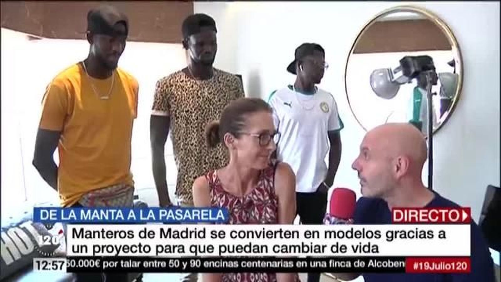 De la calle a la pasarela, así han cambiado el ‘top manta’ por el ‘top model’