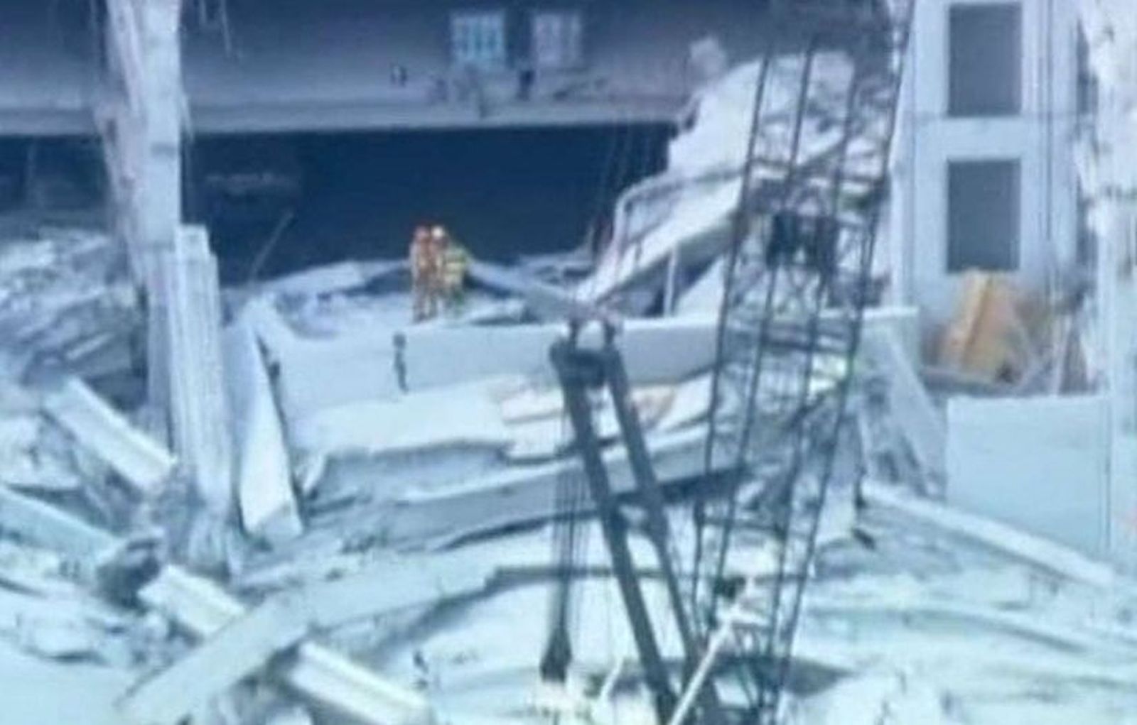 Al menos un muerto al desplomarse un aparcamiento en construcción en Florida