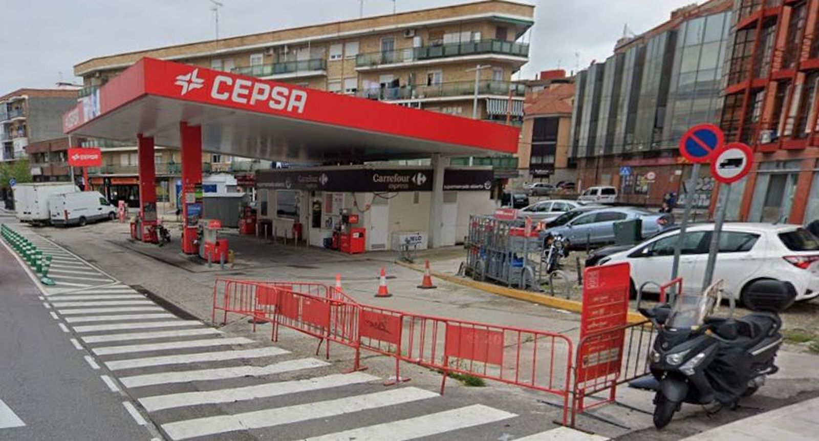 Gasolinera de la calle Móstoles de Fuenlabrada