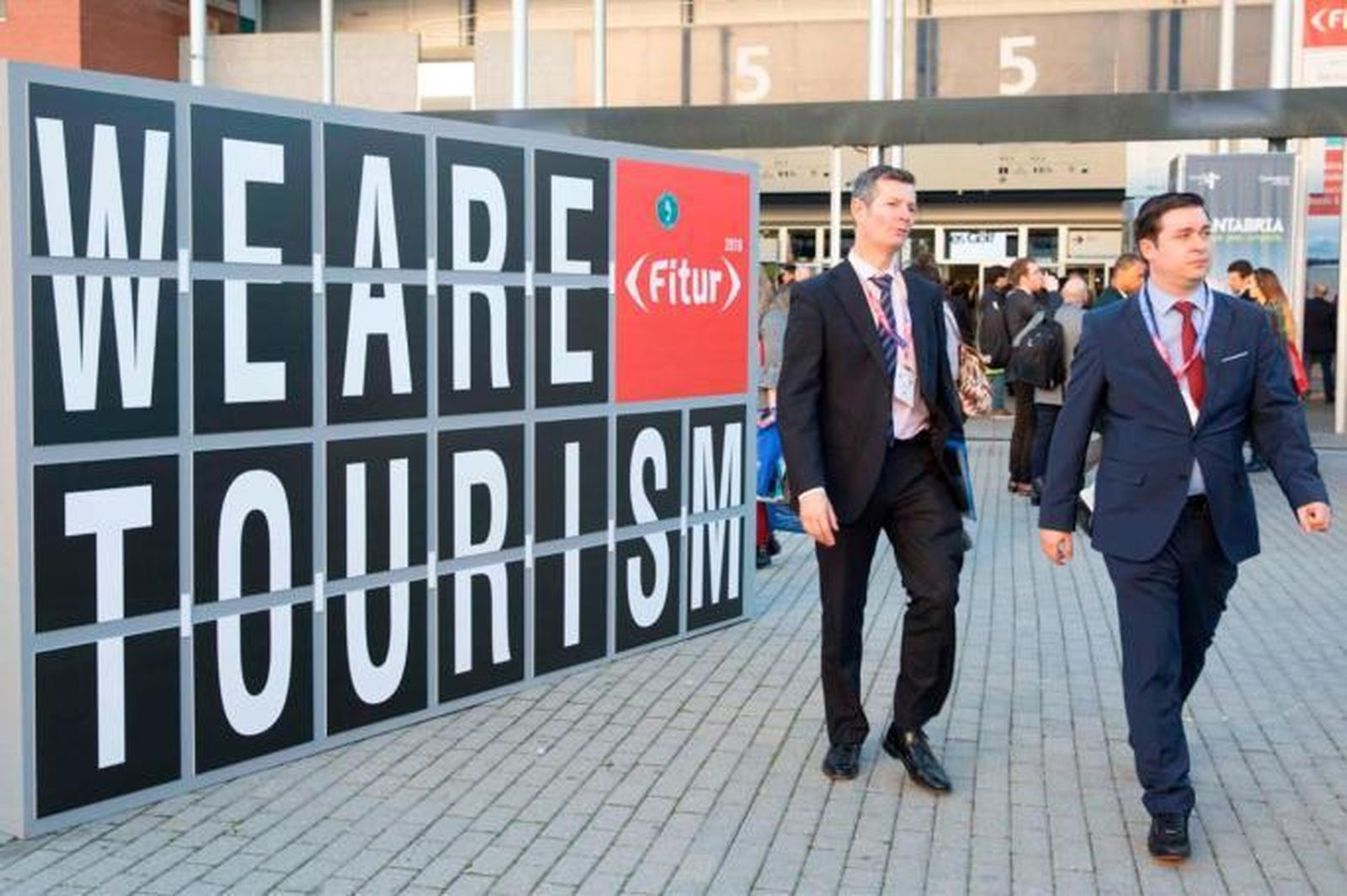 FITUR