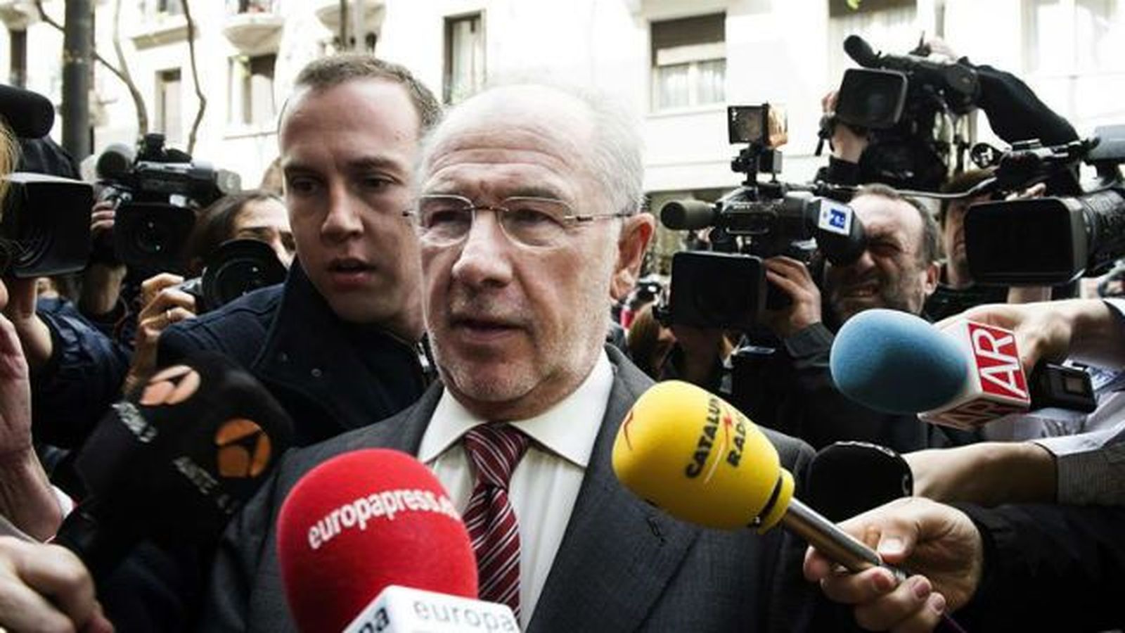 El juez ordena el bloqueo de todas las cuentas de Rato y de sus sociedades