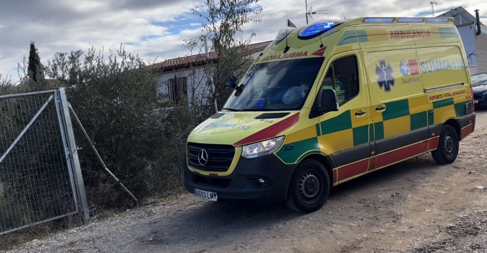 Ambulancia en el lugar del suceso