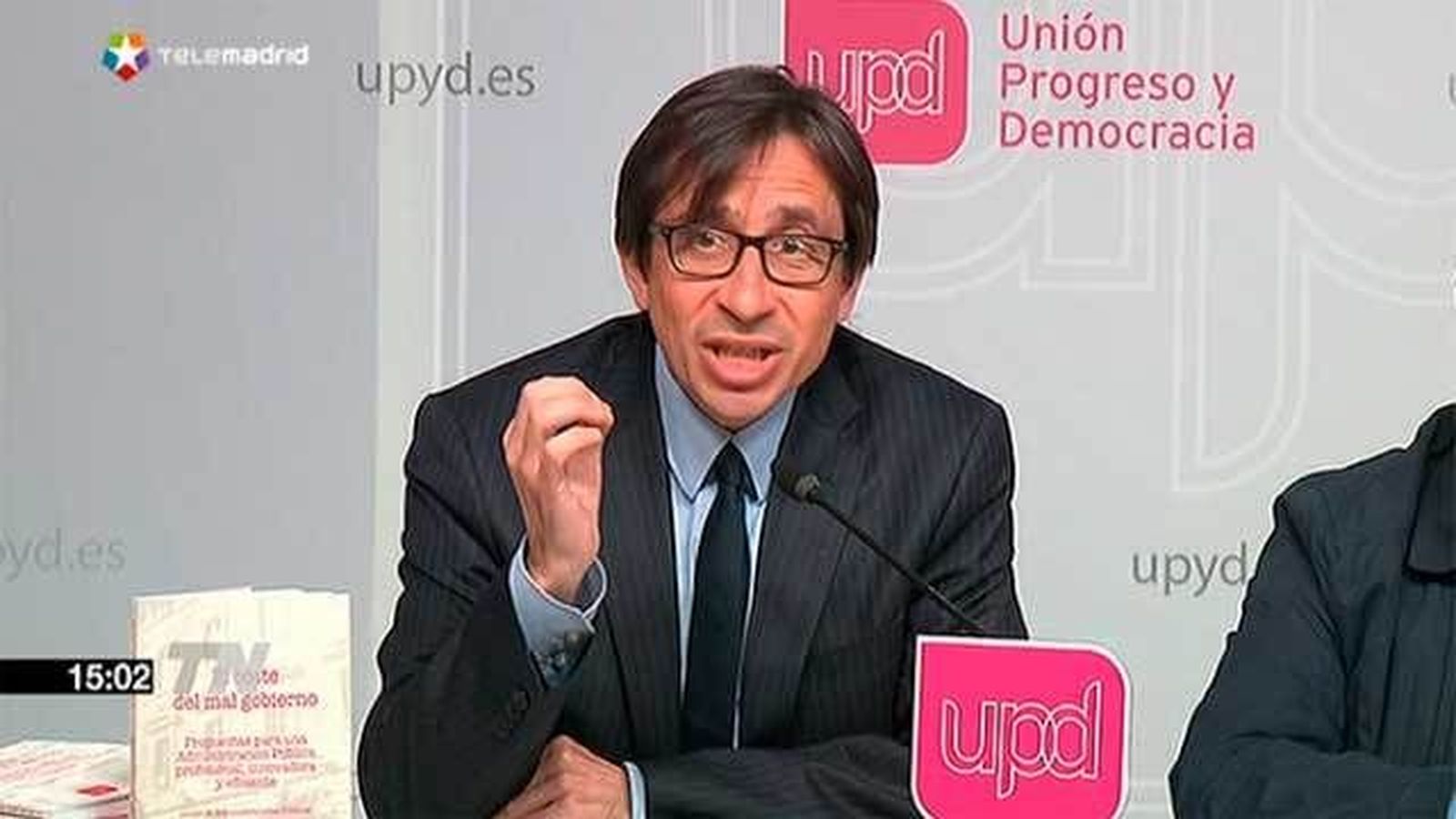 Marcos reclama gobiernos decentes sin enchufados que gestionen profesionalmente