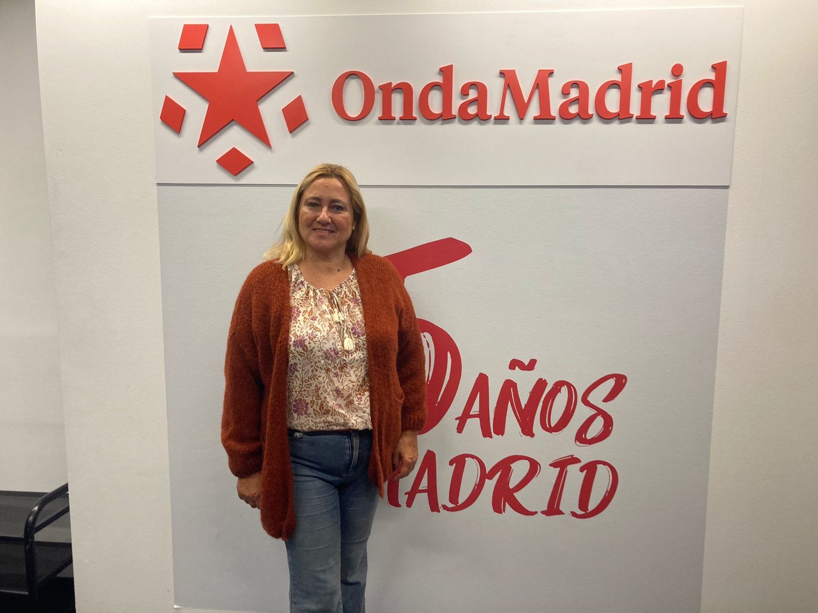 Almudena Negro, alcaldesa de Torrelodones "Ya se han licitado los nuevos aparcamientos de Torrelodones"