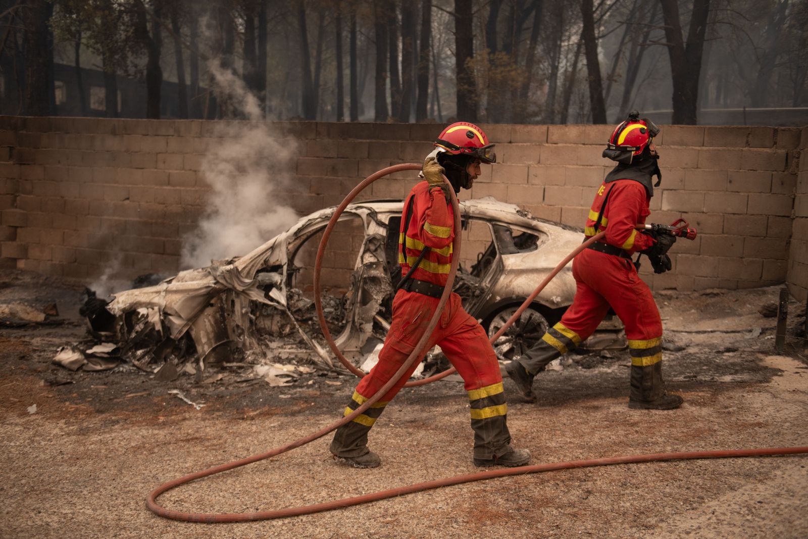 El fundador de la UME defiende el nivel 3 en los incendios: "Es un acierto que coordine un mando de la unidad"