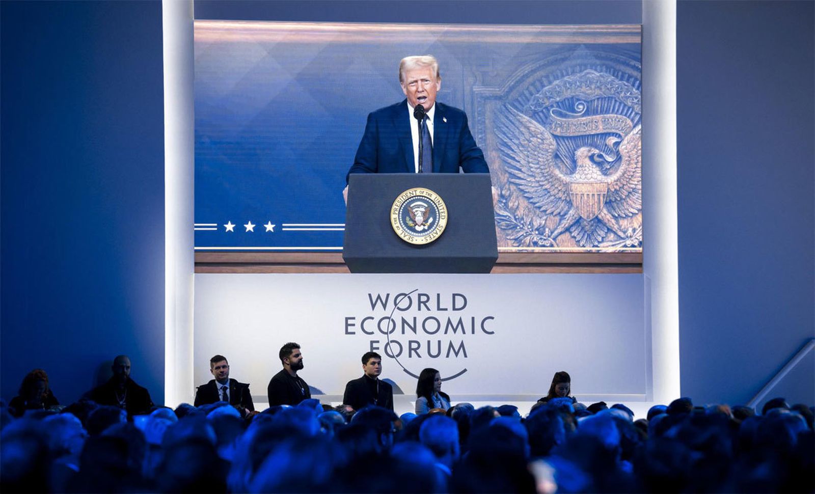 Donal Trump interviene ante el Foro Económico Mundial en Davos