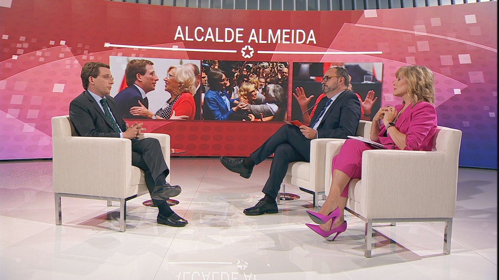 José Luis Martínez-Almeida: "Carmena ha hecho cosas bien, pero el balance final es negativo"