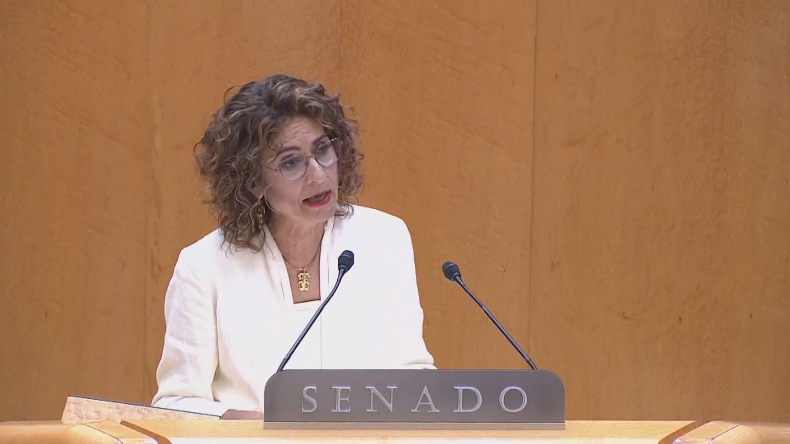 Montero acusa al PP de “imposibilitar” la reforma del sistema de financiación