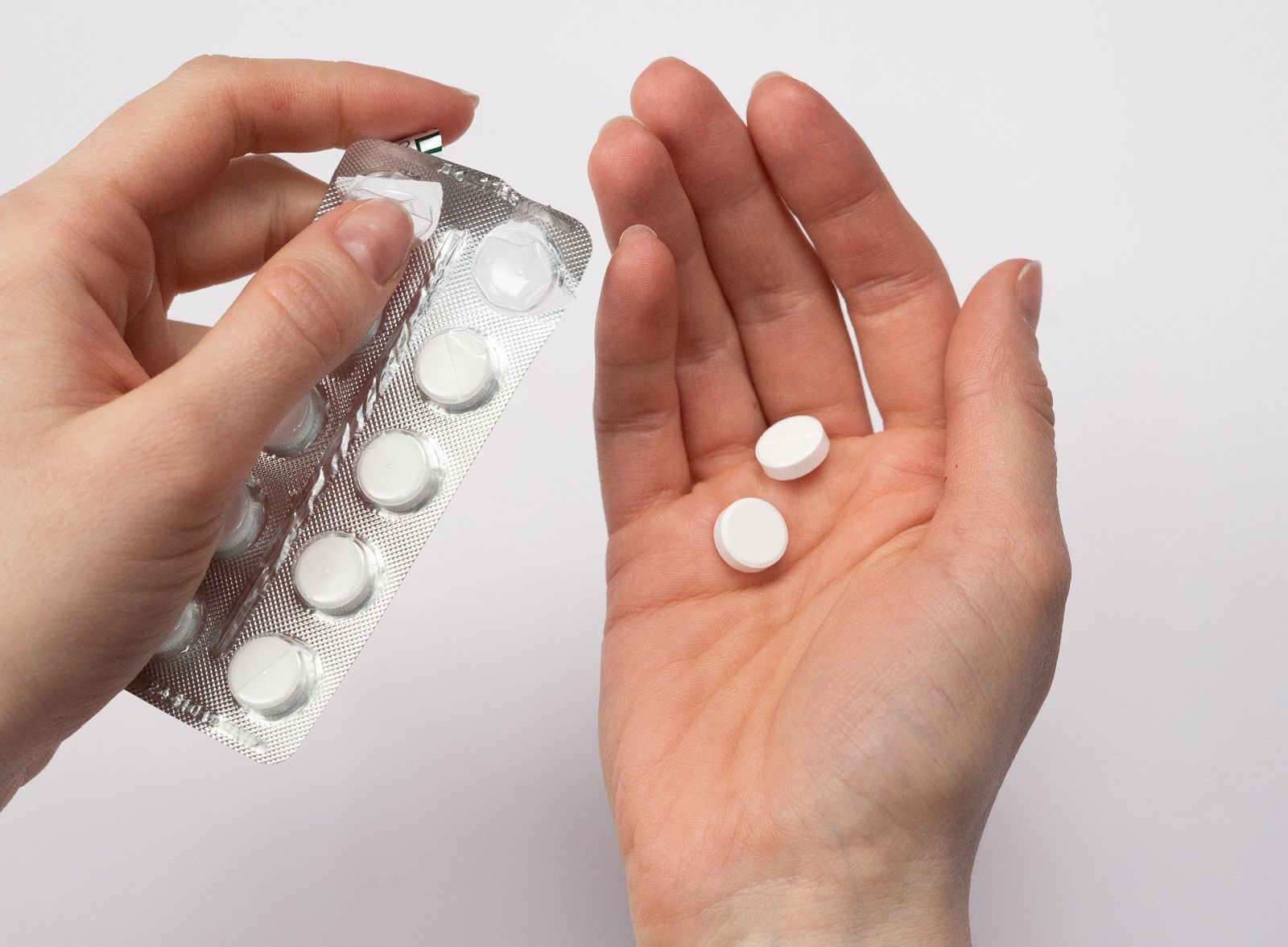En el 86,4% de las intoxicaciones voluntarias, el tóxico predominante fueron los medicamentos