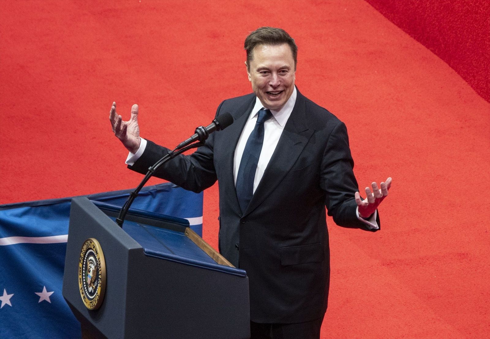 Elon Musk reducirá su dedicación a la política para centrarse en sus empresas
