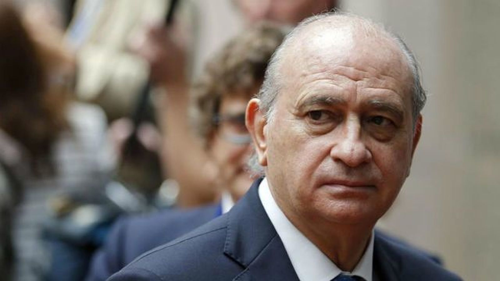 El juez imputa a Fernández Díaz en el 'caso Kitchen' y le cita a declarar el 30 de octubre