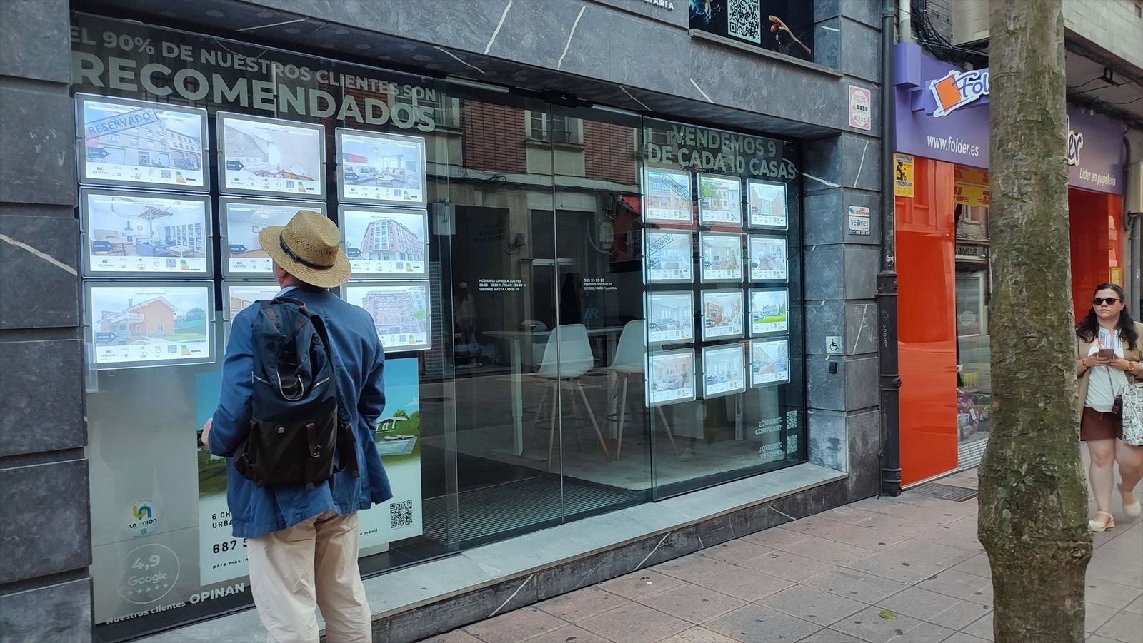 Críticas a la iniciativa del PSOE de limitar la compra especulativa de viviendas