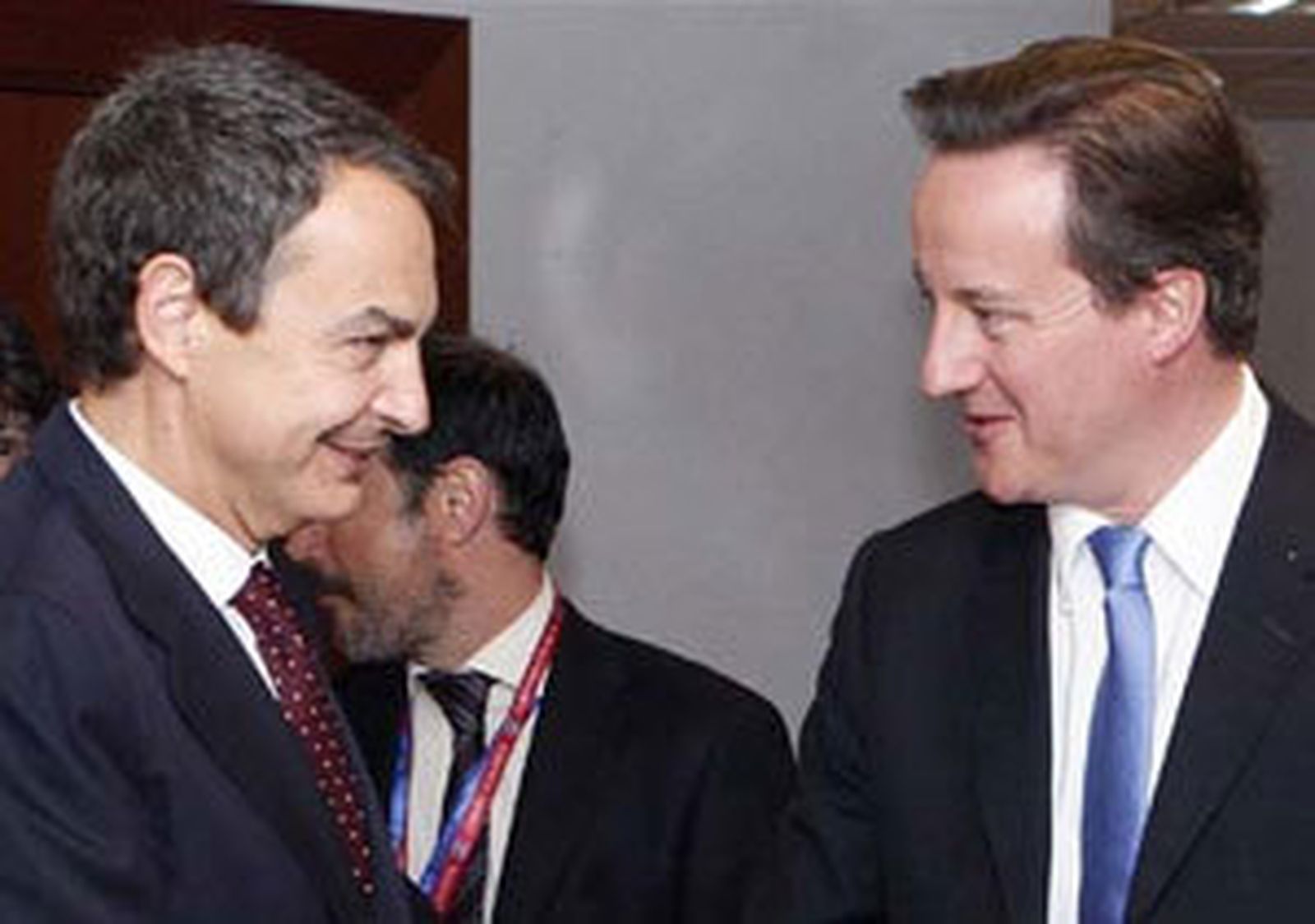 reunión zapatero cameron