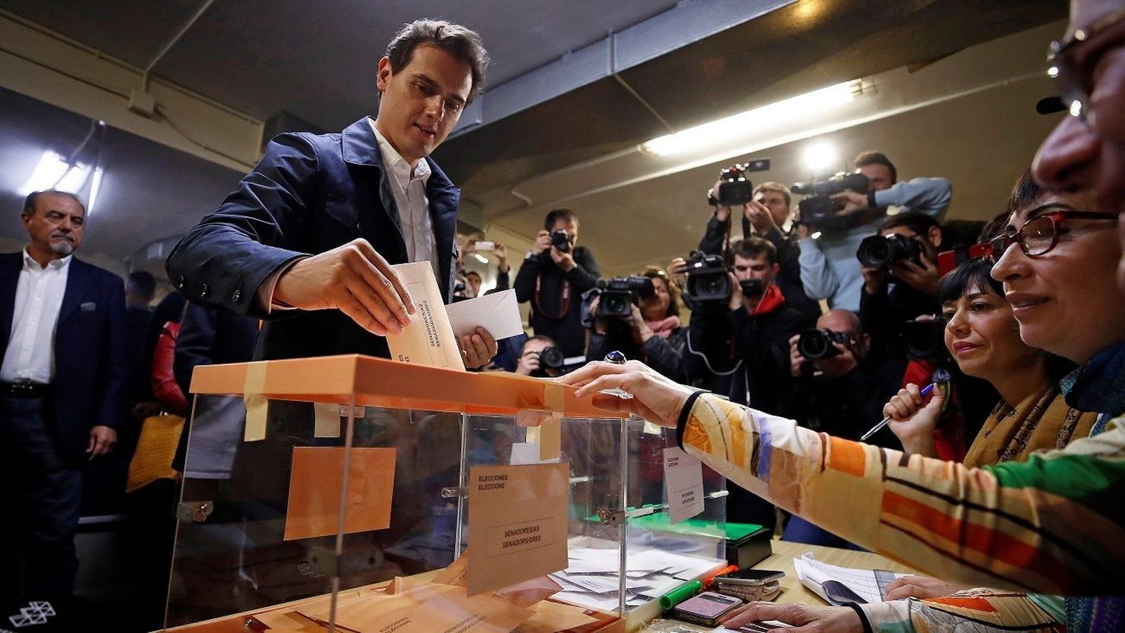 Rivera es el único de los candidatos a presidente que vota fuera de Madrid