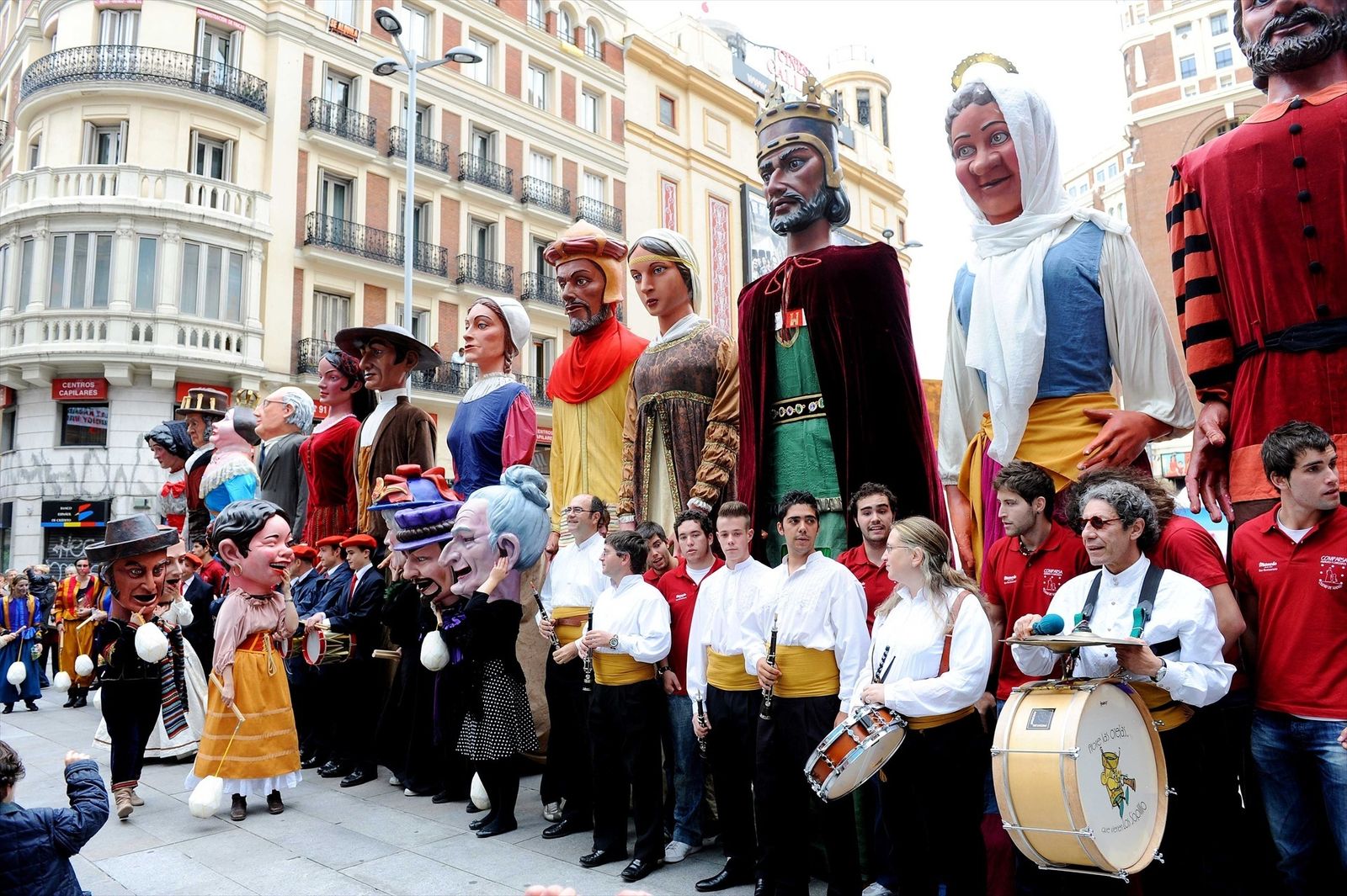 Gigantes y Cabezudos