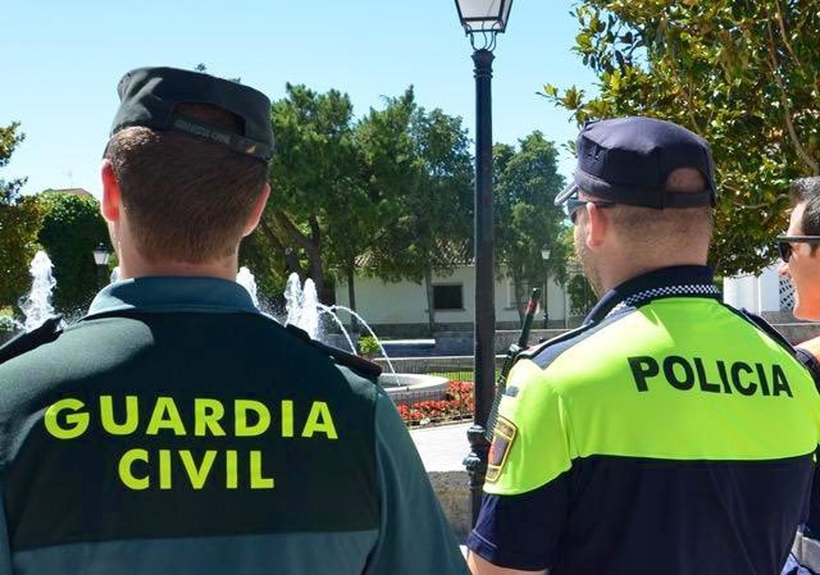 Guardia Civil y Policía Local de Majadahonda